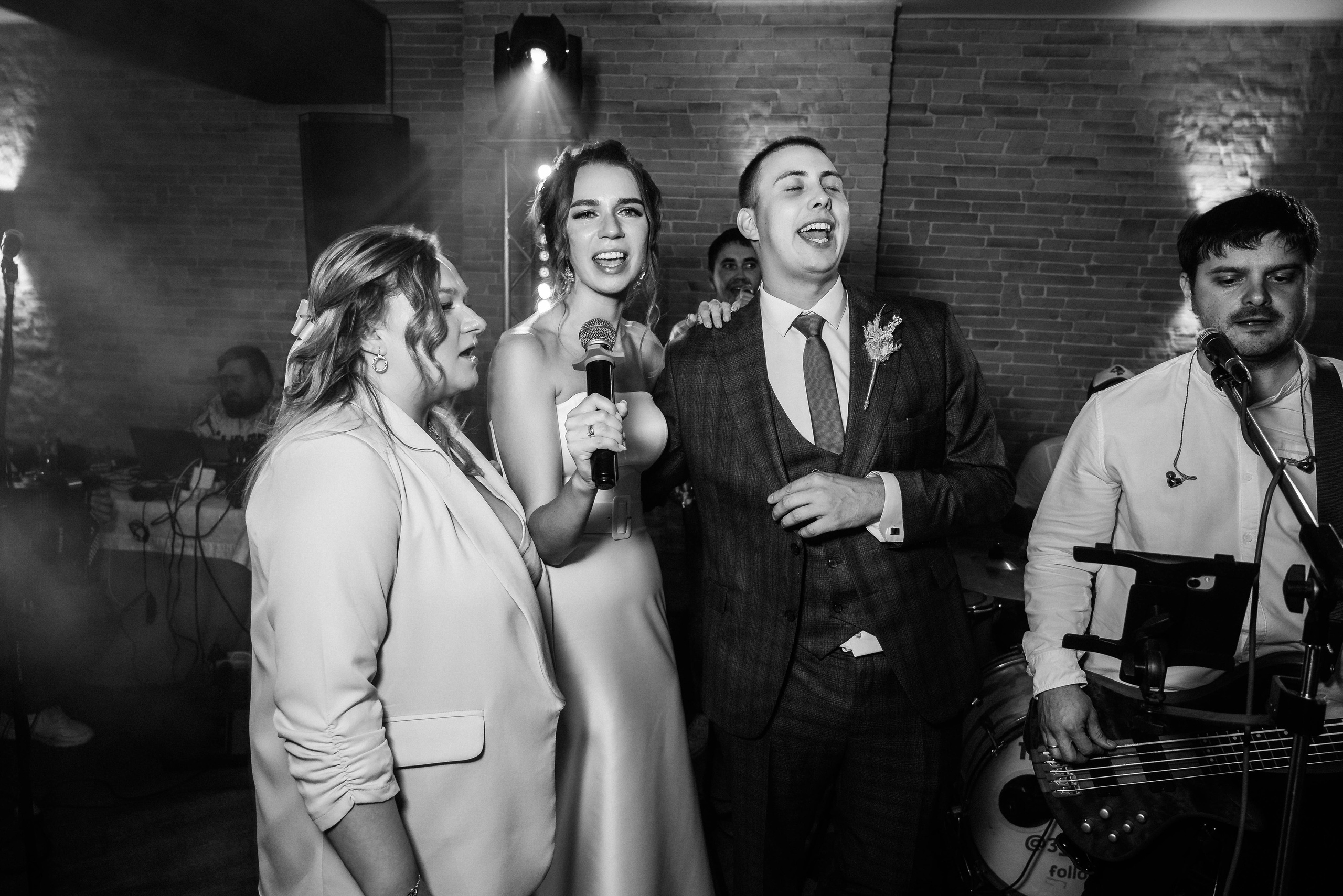 Полина и Данил (полный день в Кузнечной). Свадебный и портретный фотограф в Липецке Юлия Свит