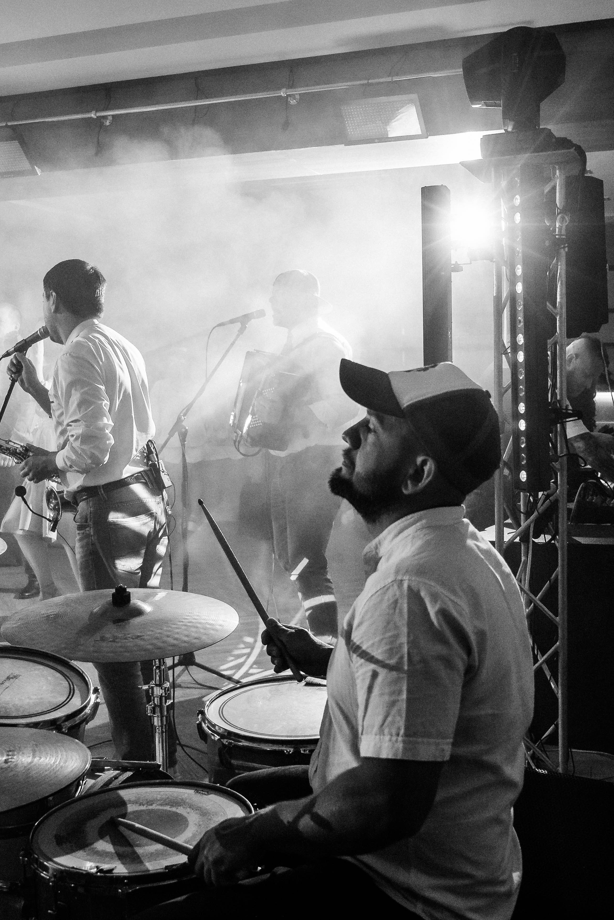 Полина и Данил (полный день в Кузнечной). Свадебный и портретный фотограф в Липецке Юлия Свит