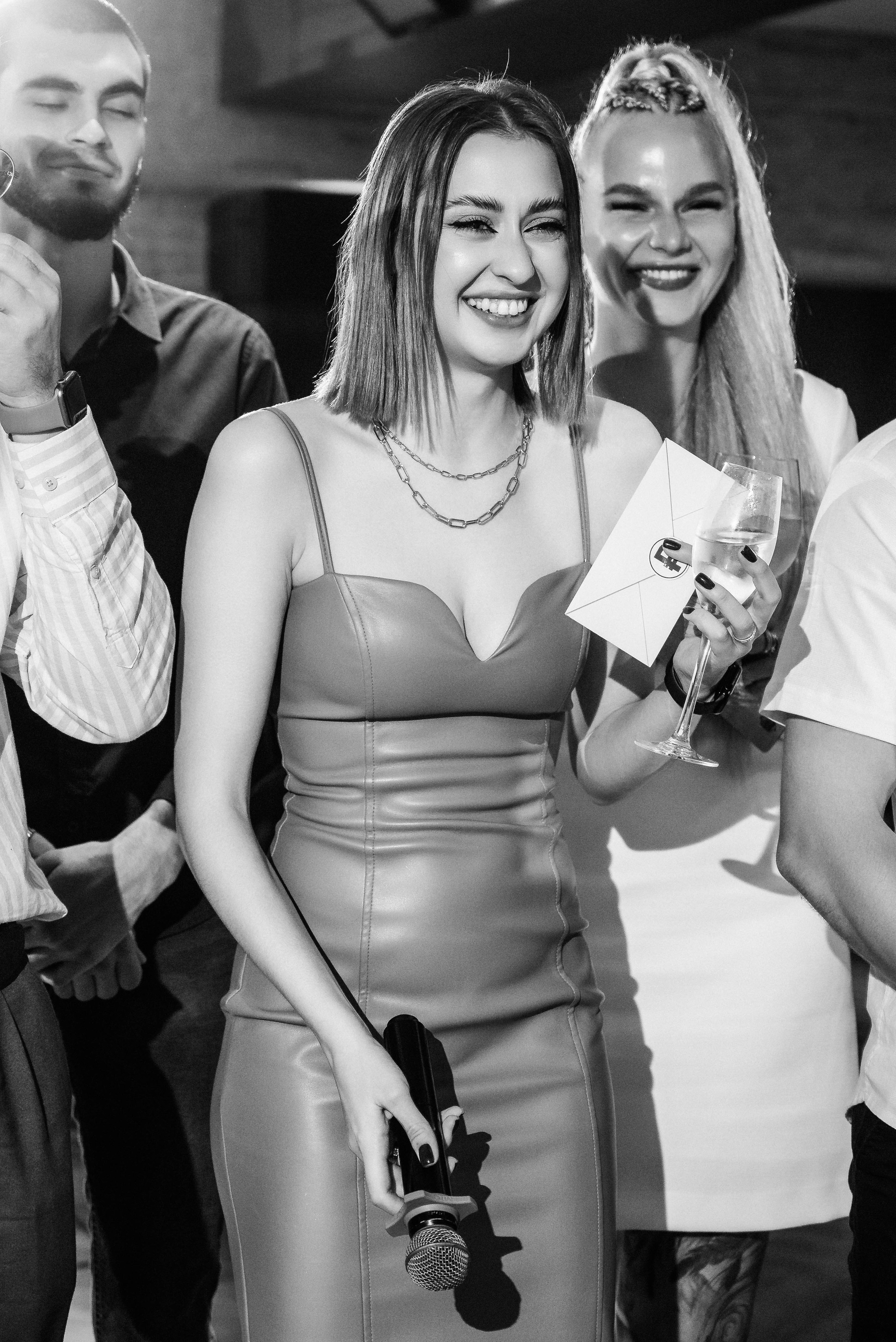 Полина и Данил (полный день в Кузнечной). Свадебный и портретный фотограф в Липецке Юлия Свит