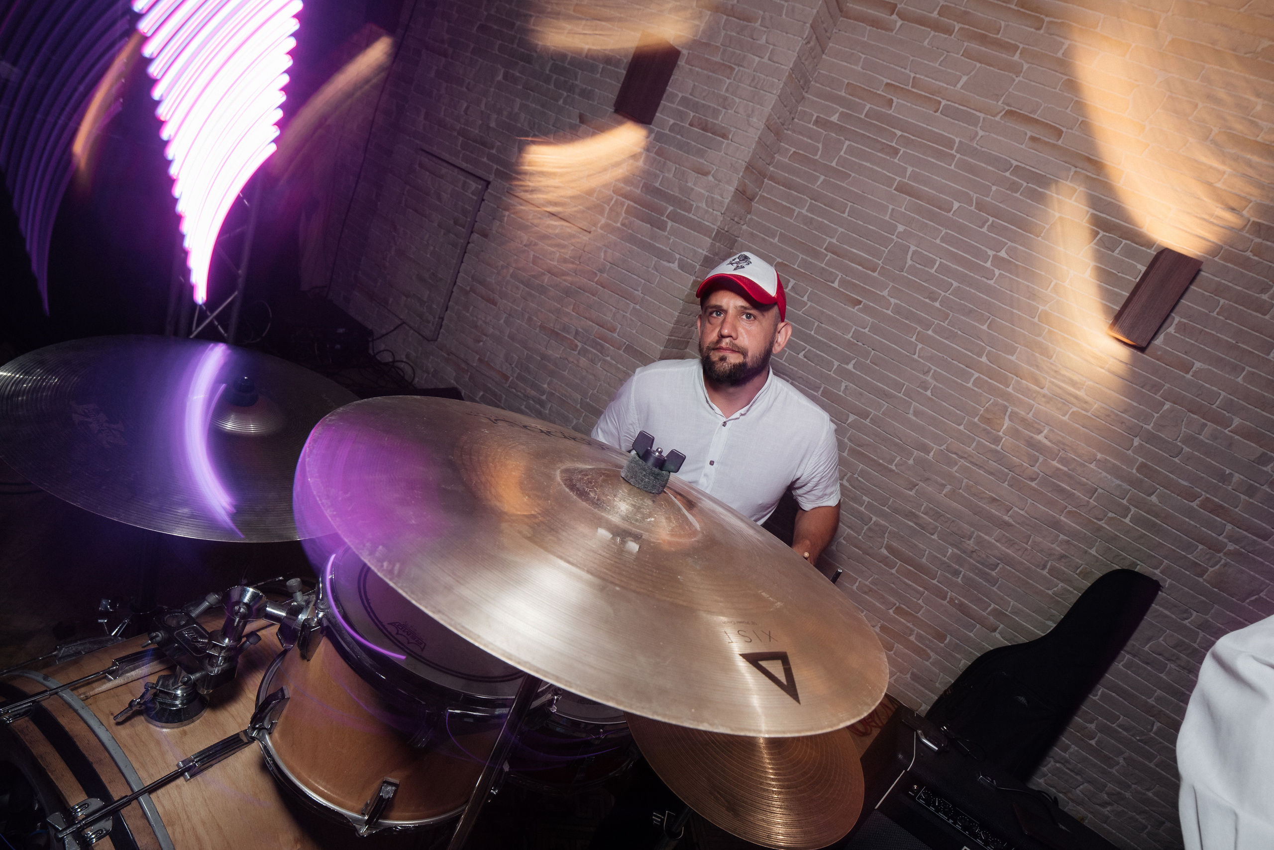 Полина и Данил (полный день в Кузнечной). Свадебный и портретный фотограф в Липецке Юлия Свит