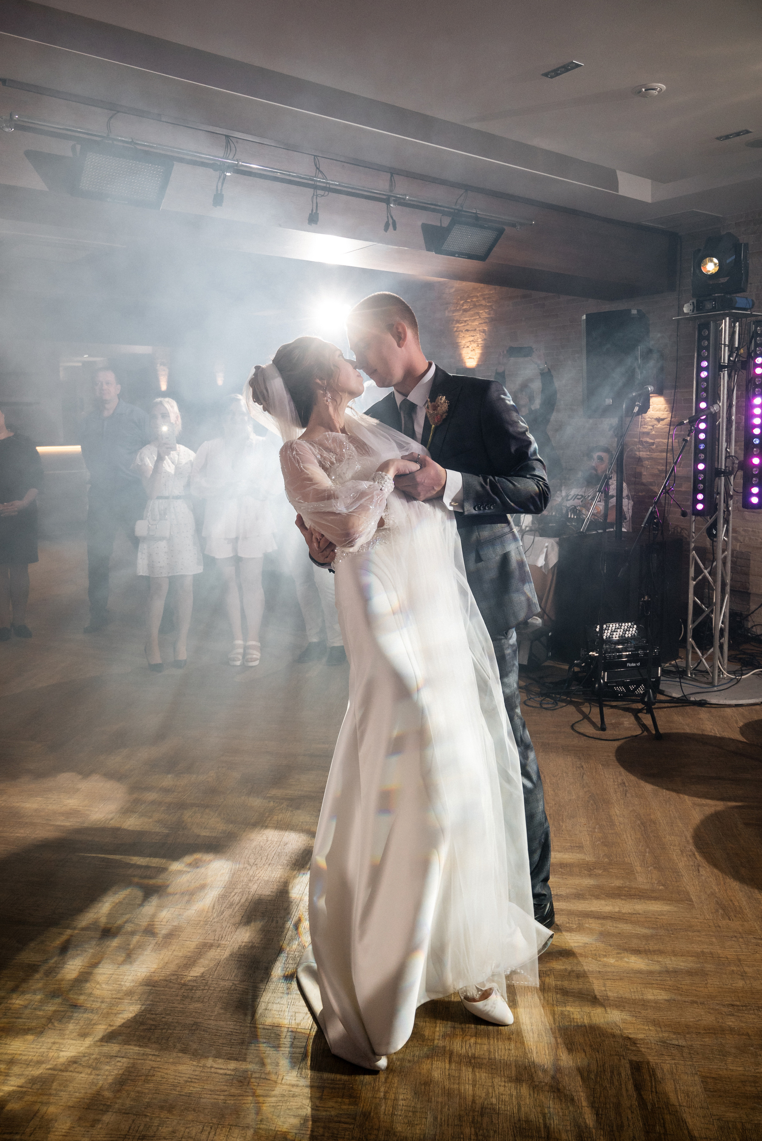 Полина и Данил (полный день в Кузнечной). Свадебный и портретный фотограф в Липецке Юлия Свит