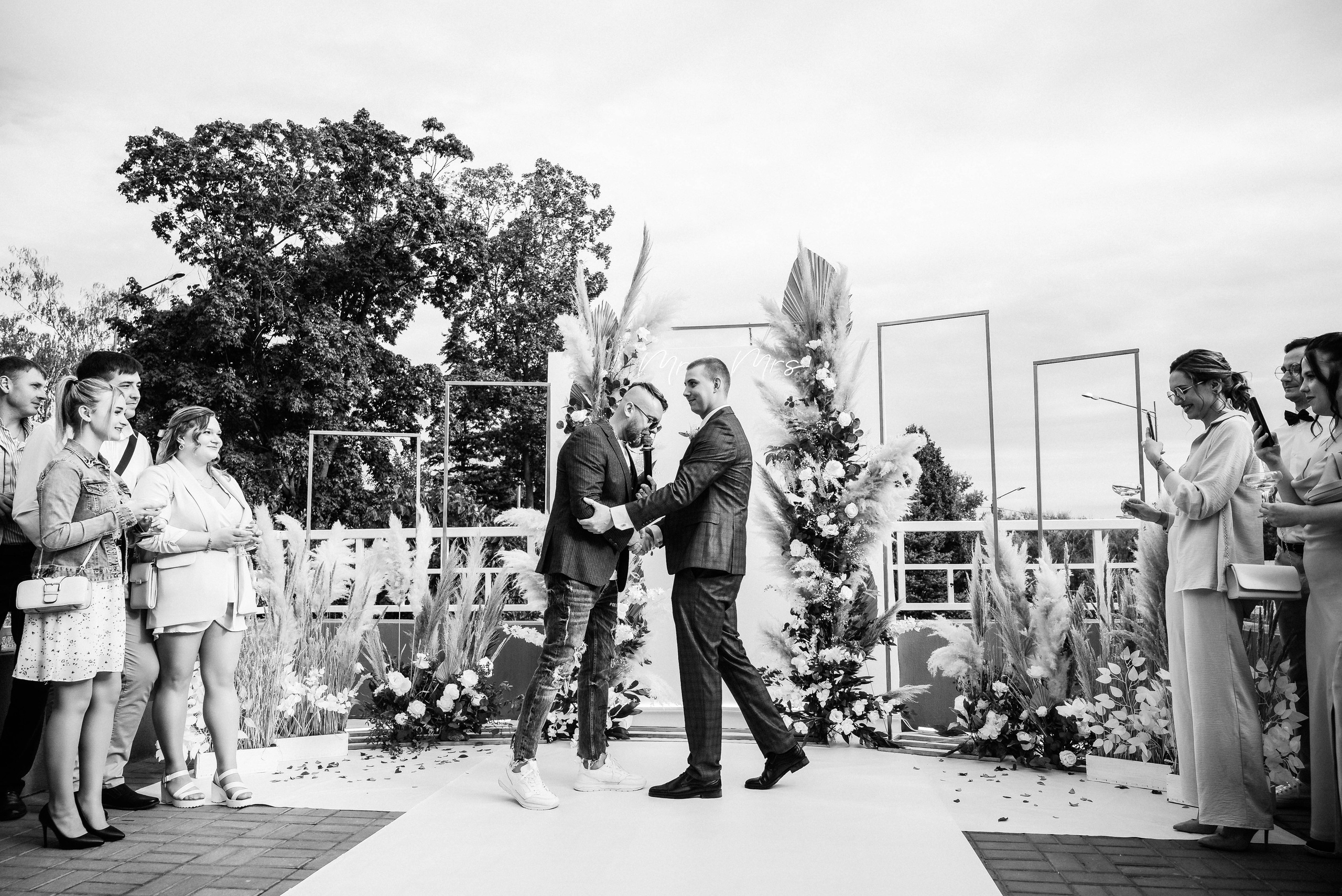 Полина и Данил (полный день в Кузнечной). Свадебный и портретный фотограф в Липецке Юлия Свит