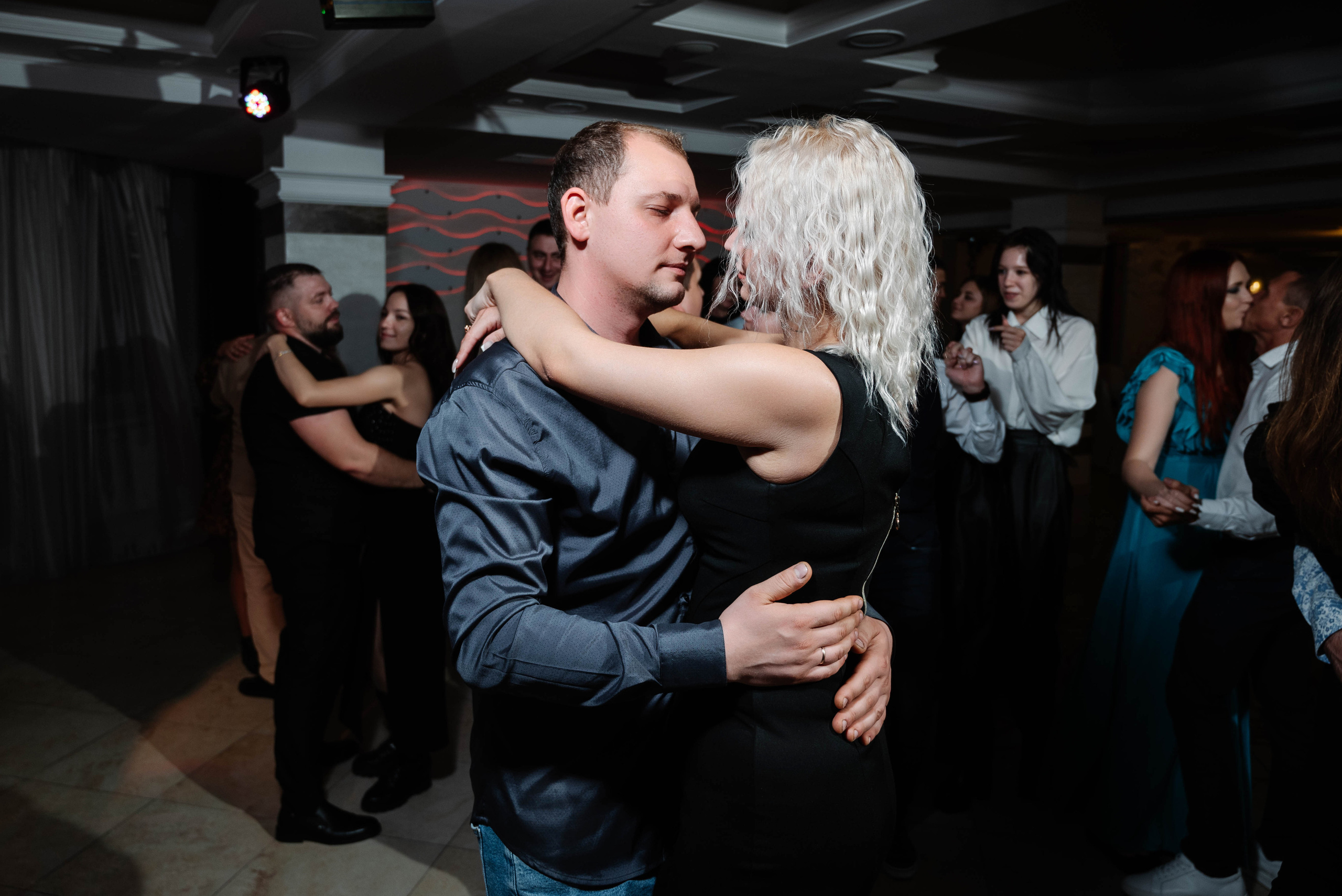 Настя и Лёша (полный день в Лагуне). Свадебный и портретный фотограф в Липецке Юлия Свит