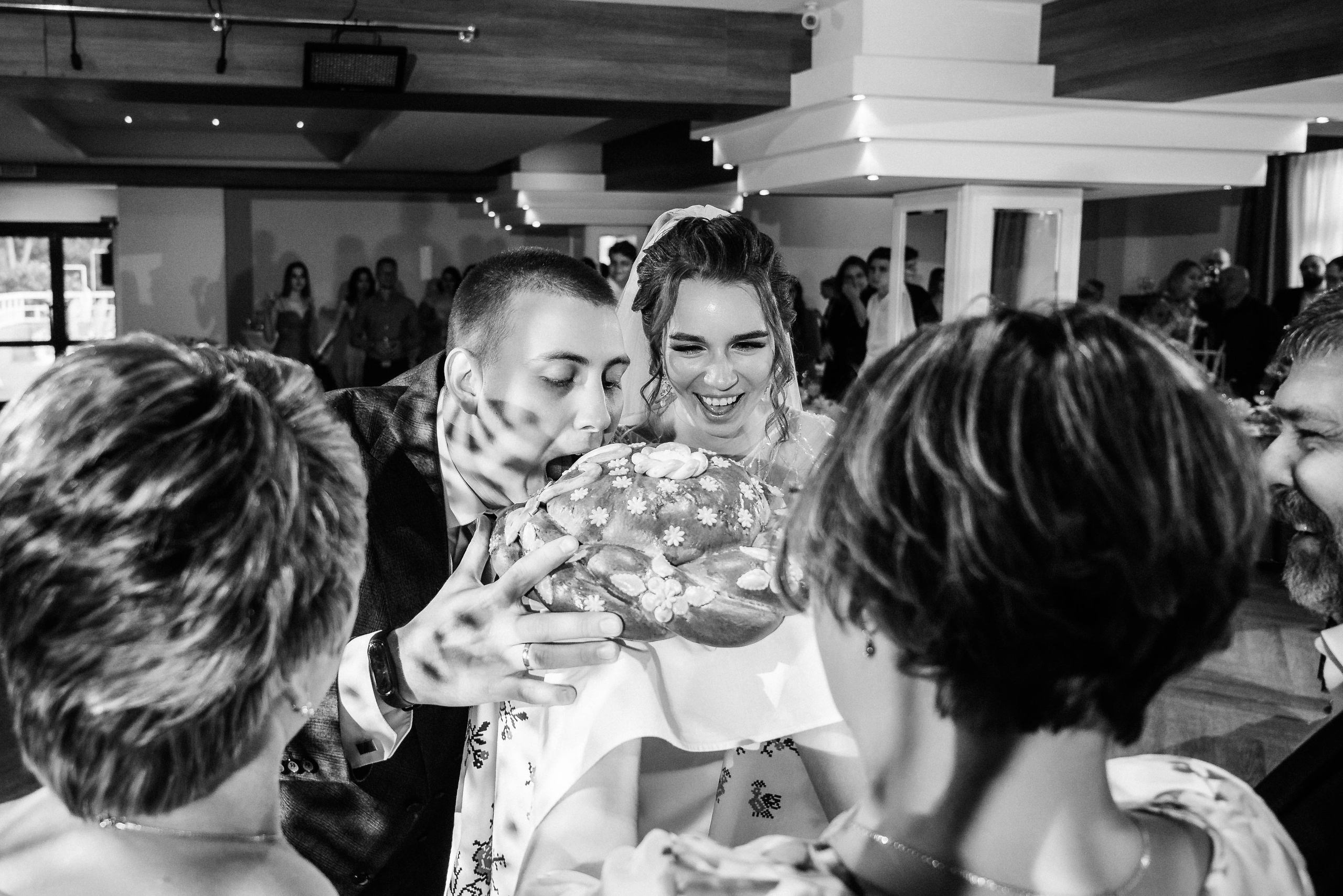 Полина и Данил (полный день в Кузнечной). Свадебный и портретный фотограф в Липецке Юлия Свит