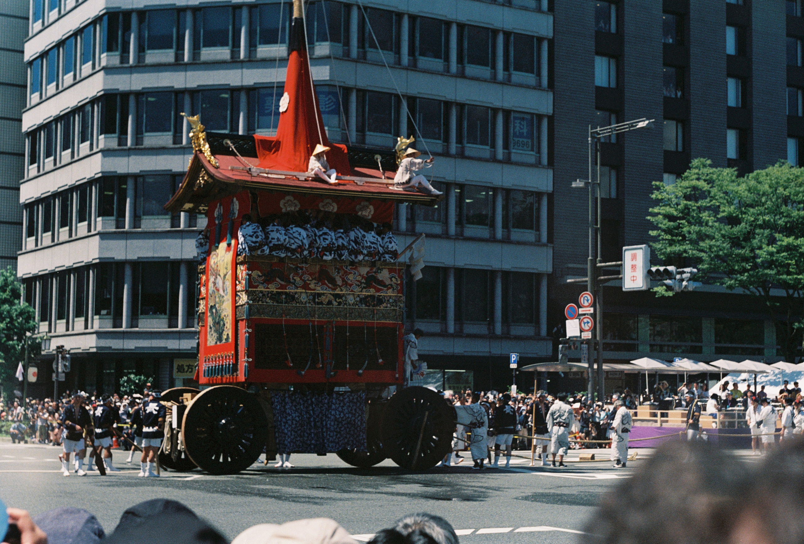 Street/Стрит. VladGauss | Photographer/Videographer