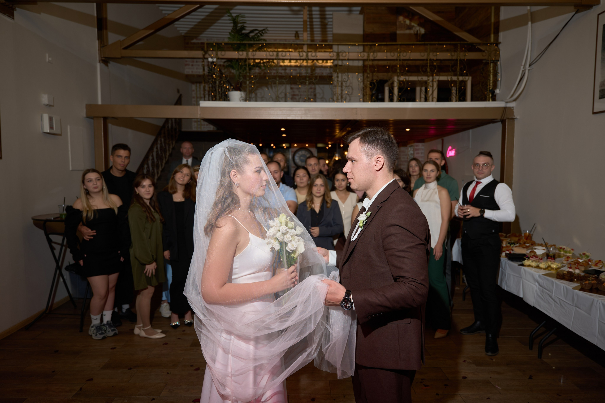 Свадебная фотосъемка в Москве – Нежные и стильные кадры | AkselPhoto. Фотограф в Москве (ЮВАО ВАО СВАО)