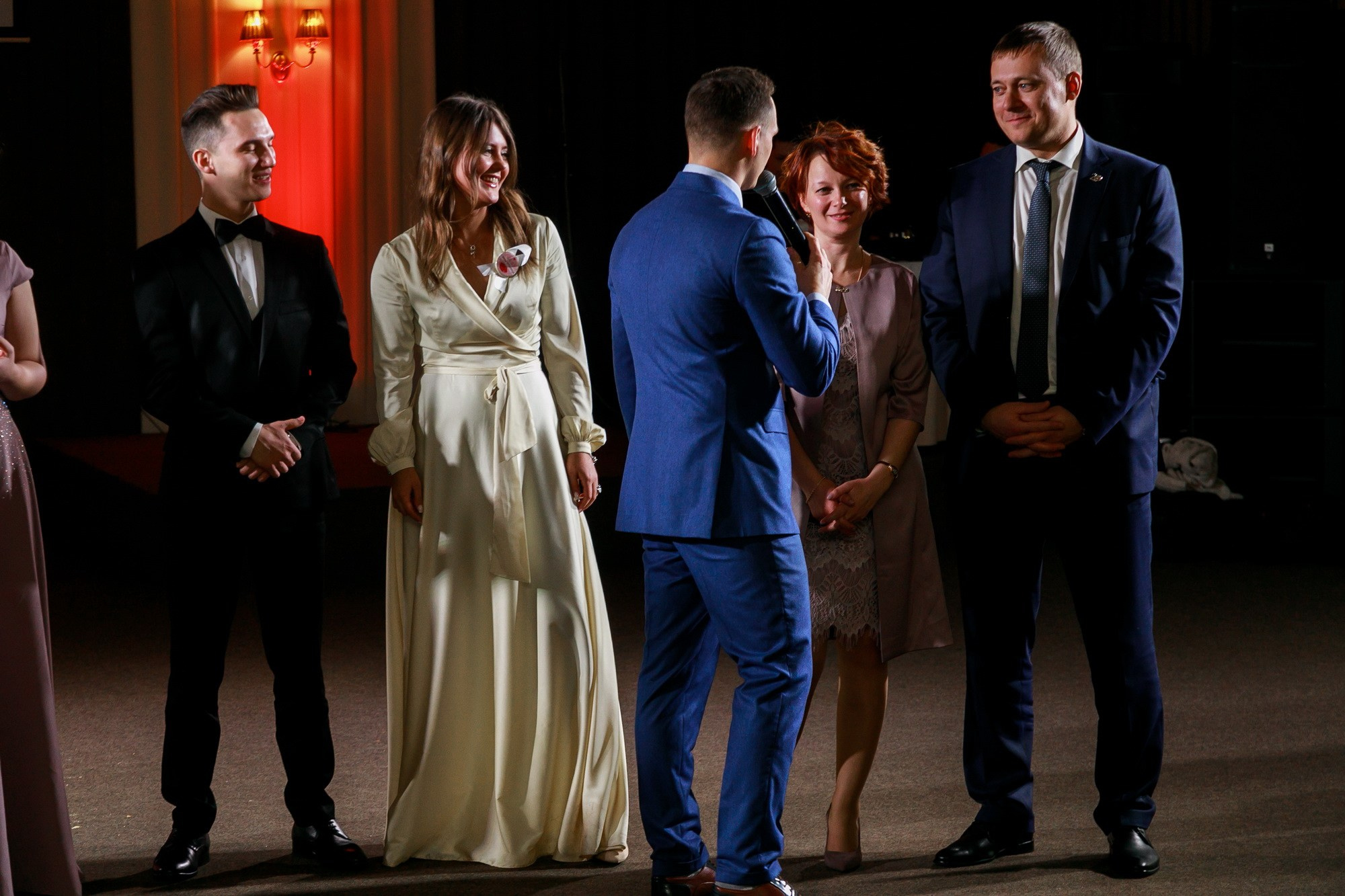 Свадьба с огоньком. Фотограф крещение венчание в Петербурге! Помогает подобрать храм и посоветовал душевного батюшку в СПб