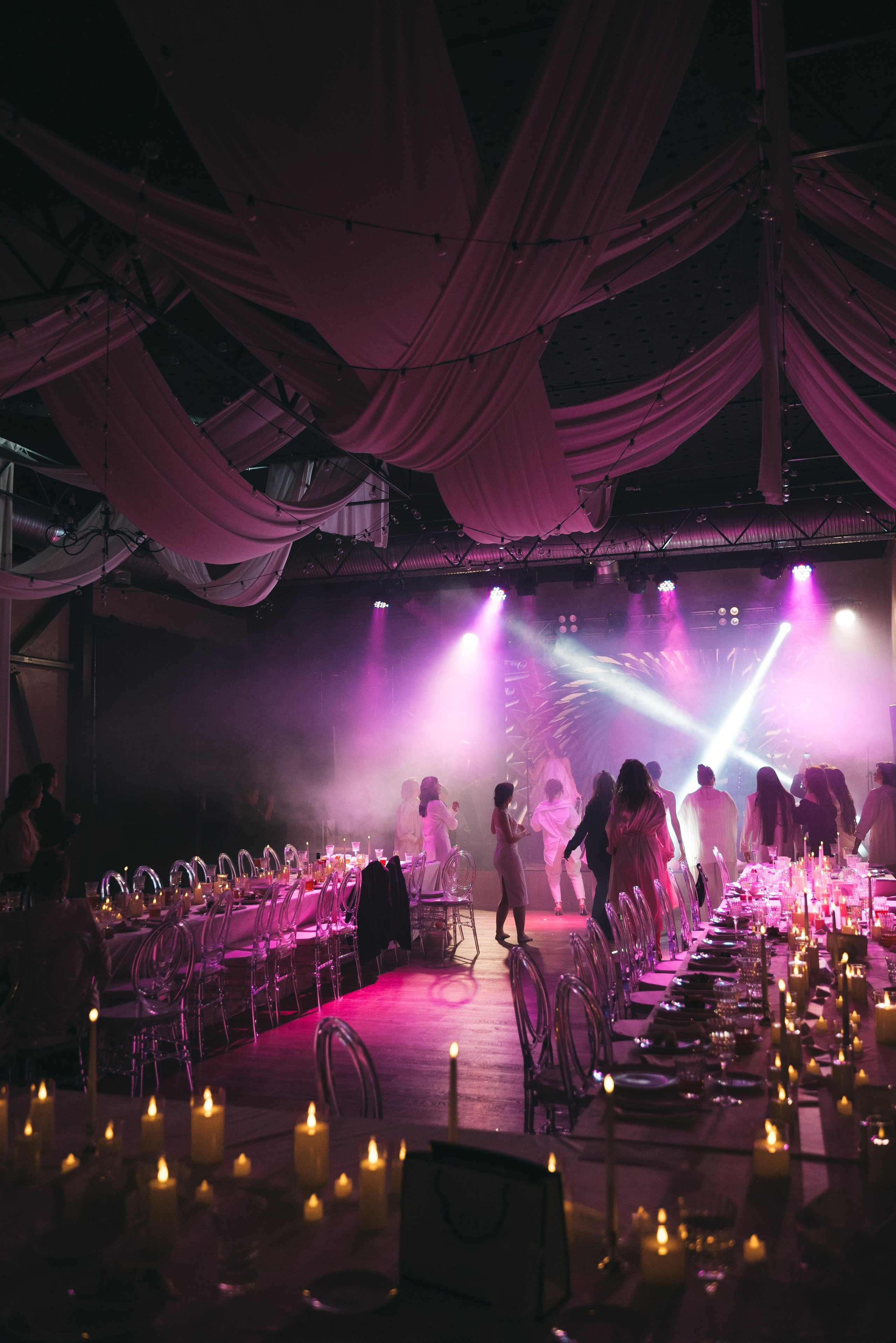 WhiteRoom Pre-wedding. Репортажный и свадебный фотограф в Сургуте