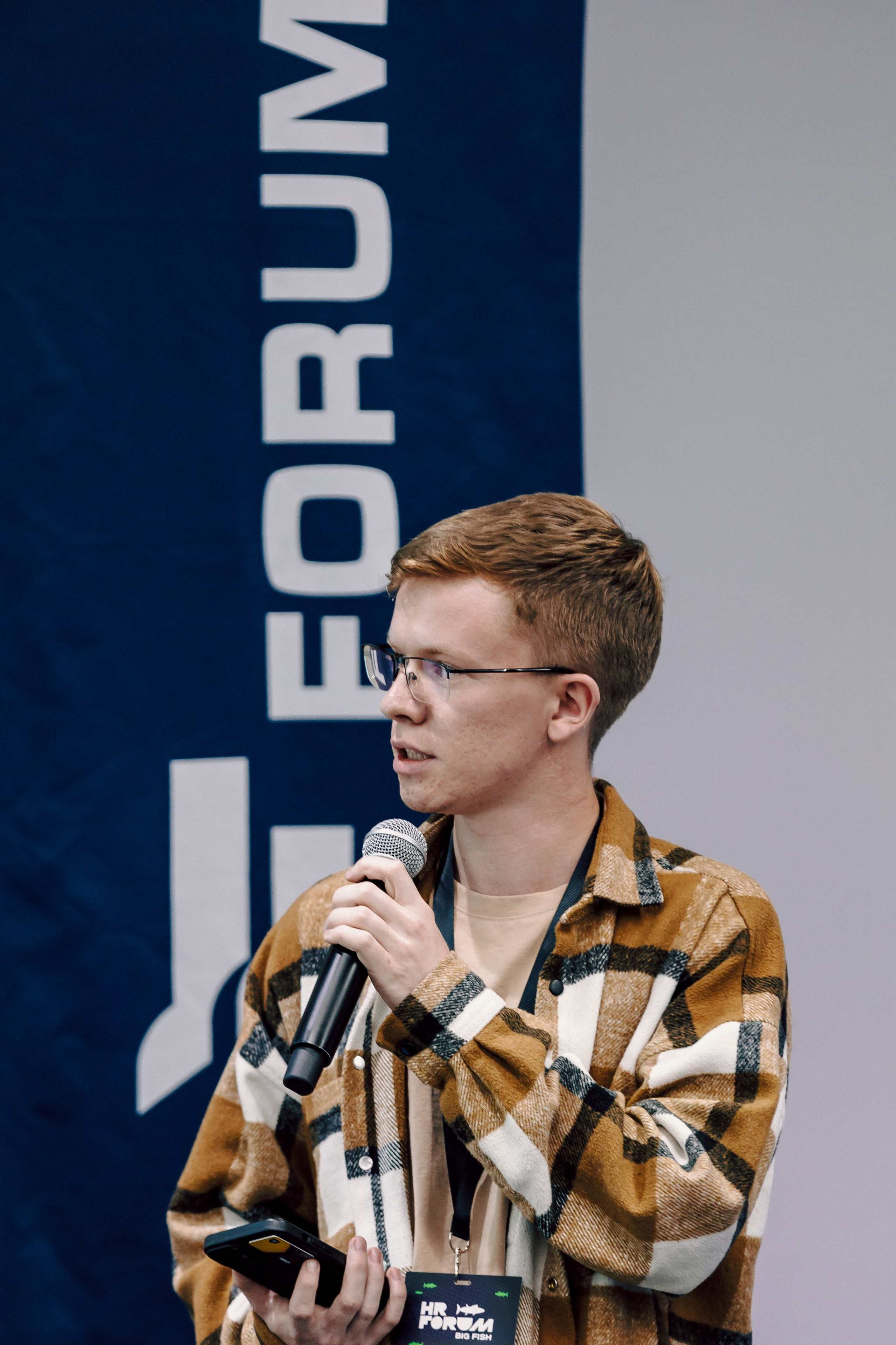 MarHR — Хакатон. Лёшка Варзегов — фотограф