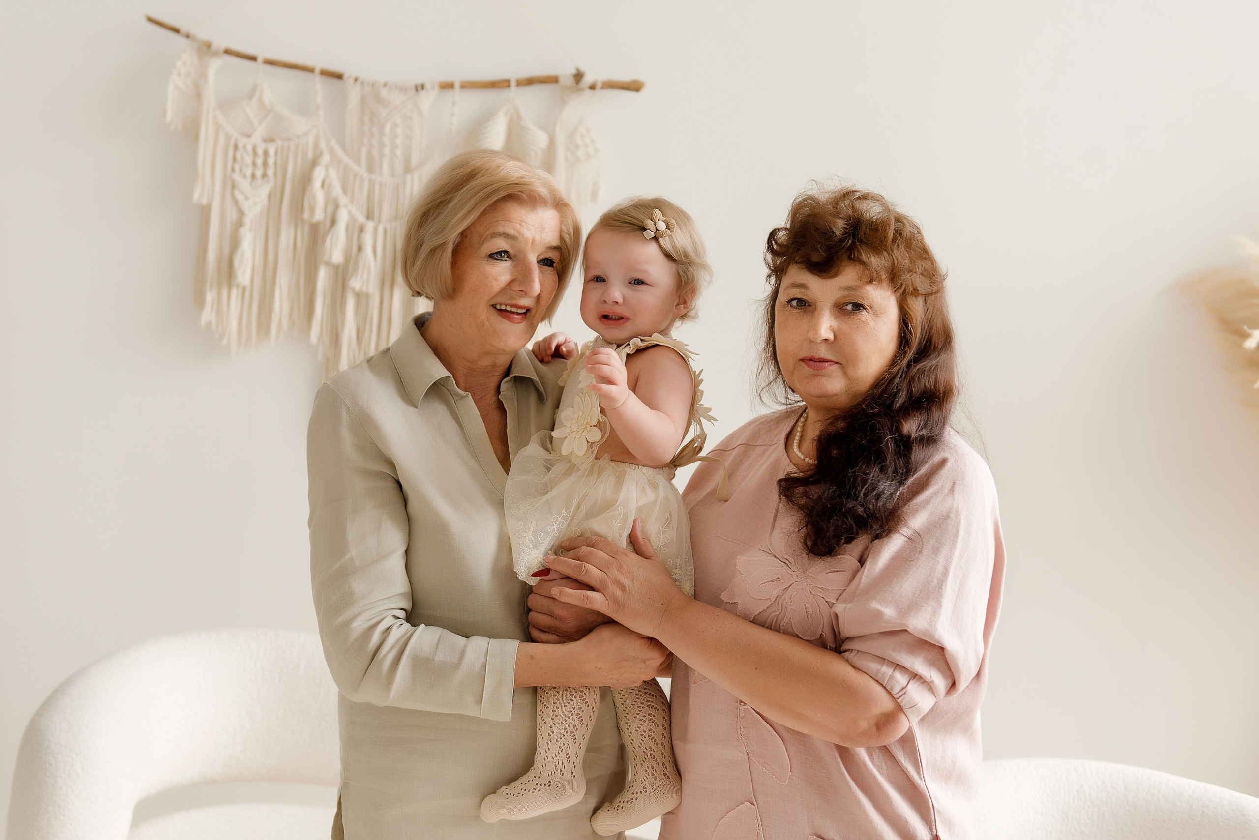 Семейная фотосессия 1 год в Москве. Детский фотограф в Долгопрудном и Москве