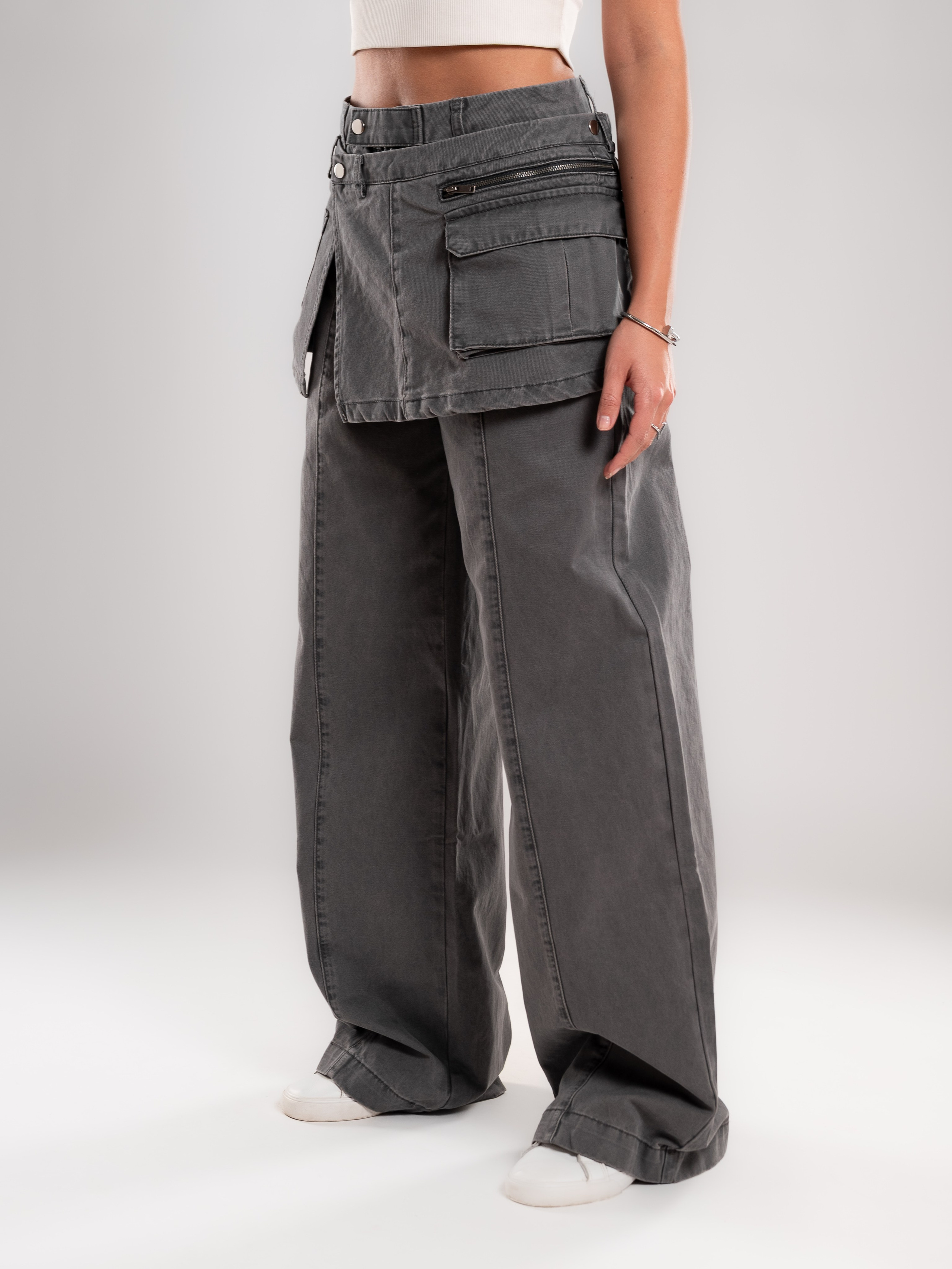 Джинсы. Предметный фотограф, фото для маркетплейсов Пятигорск, КМВ