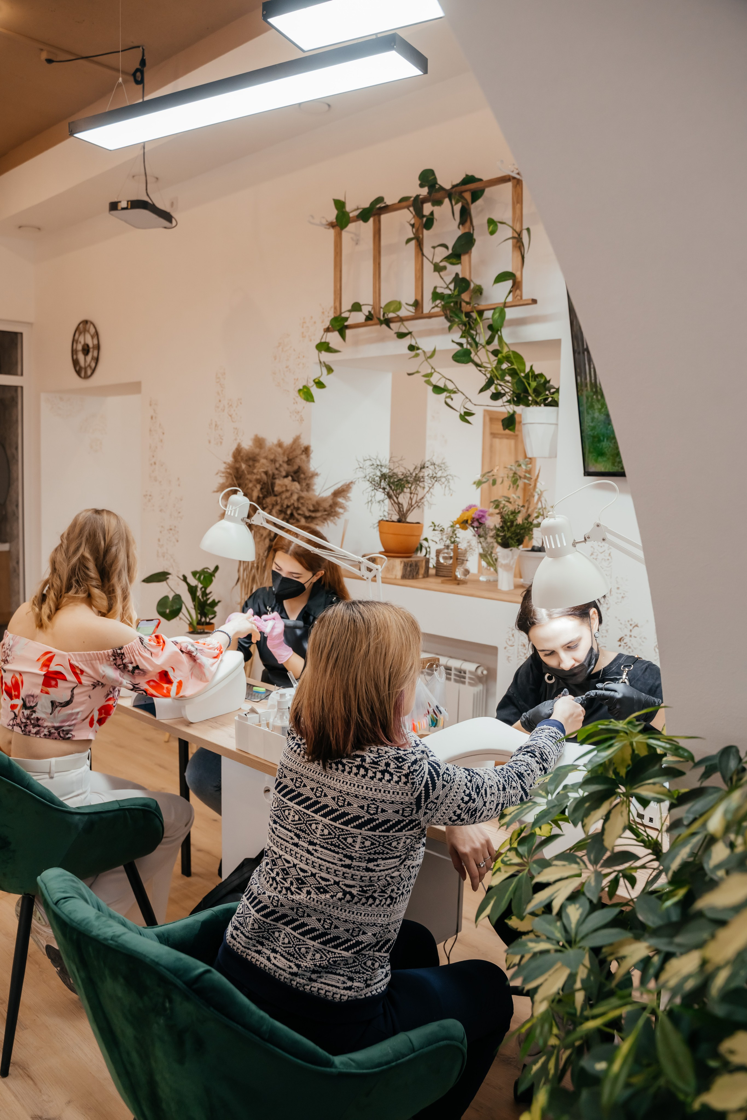 Открытие салона BrowHouse. Семейный фотограф в Саратове