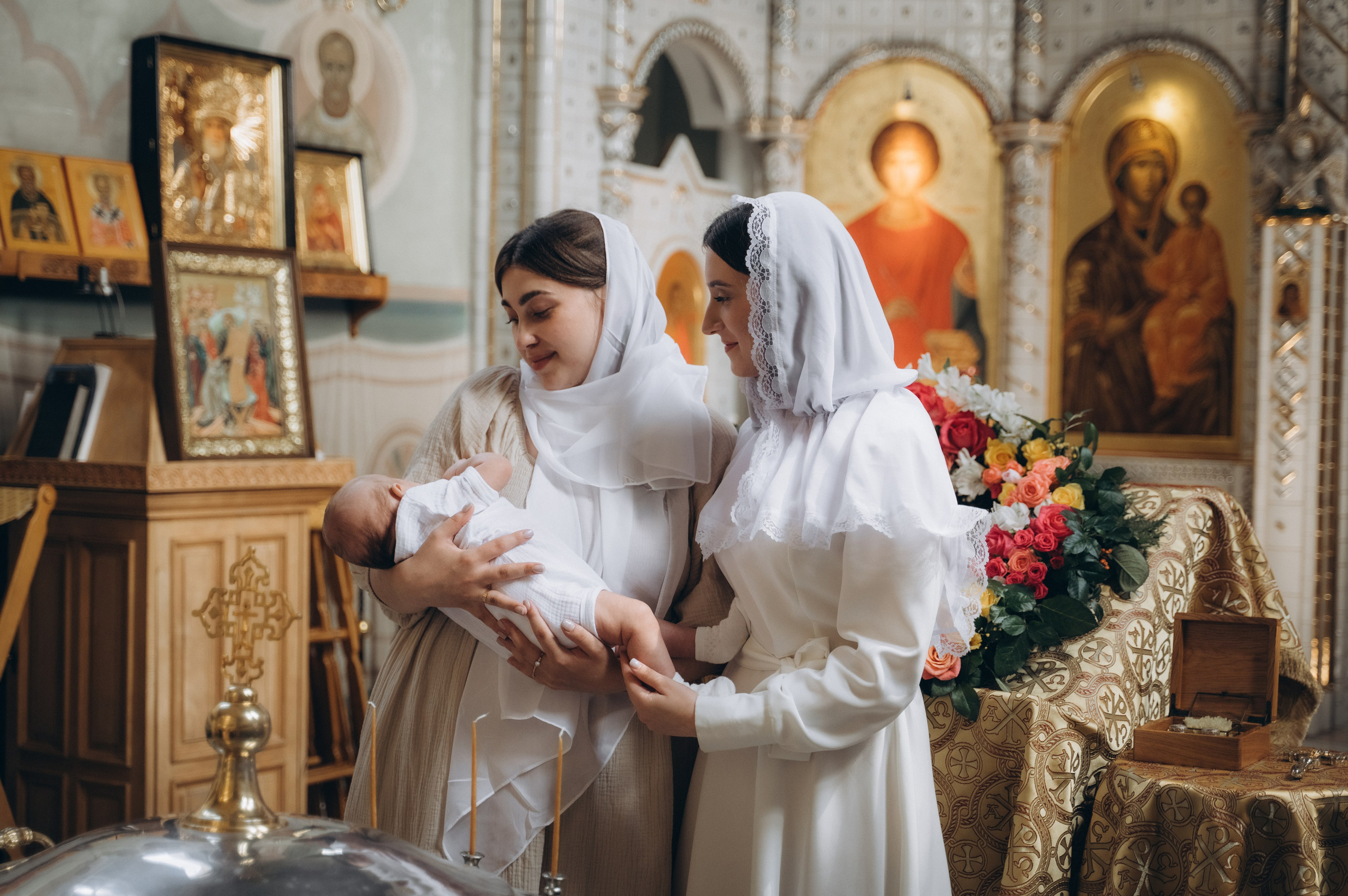 Крещение Арсения (Дом Милосердия). Семейный фотограф в Минске Дарья Дреко