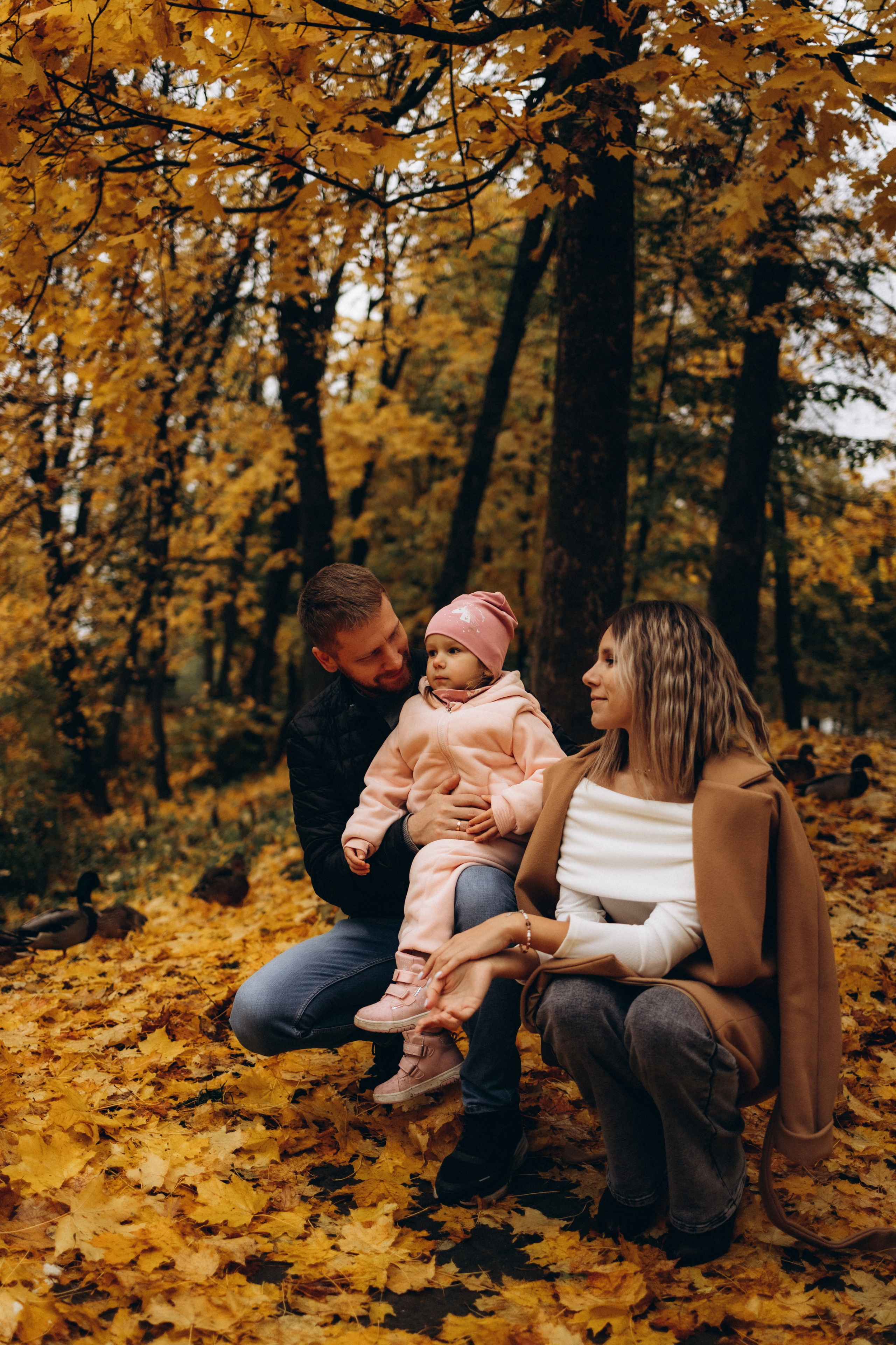 Осенняя семейная фотосъемка (11.10.2025 г.) г. Обнинск (Калужская обл.). Надежда Стар семейный и церковный фотограф в Жукове и Калужской области