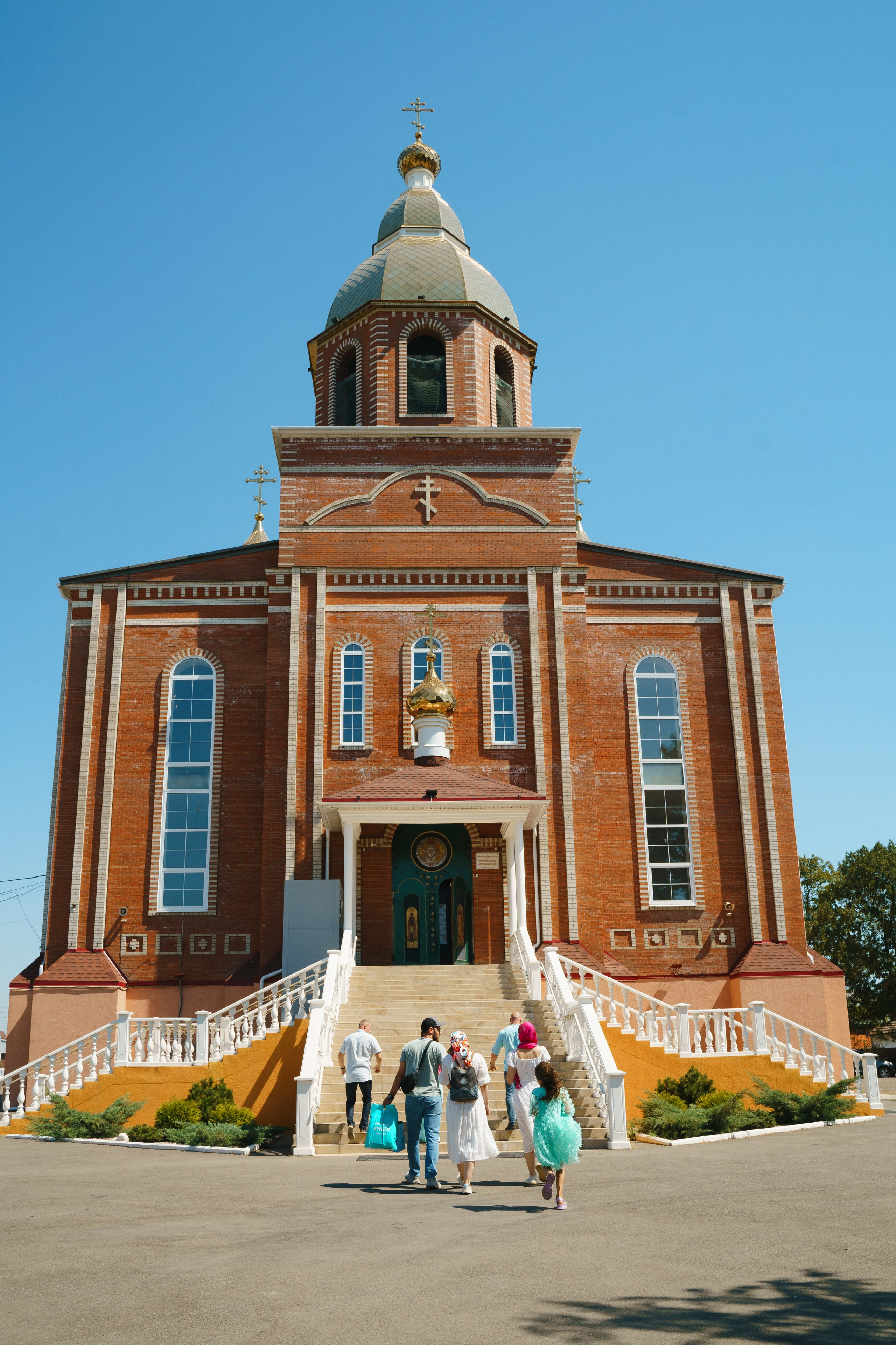 Выписки и Крестины. Главная