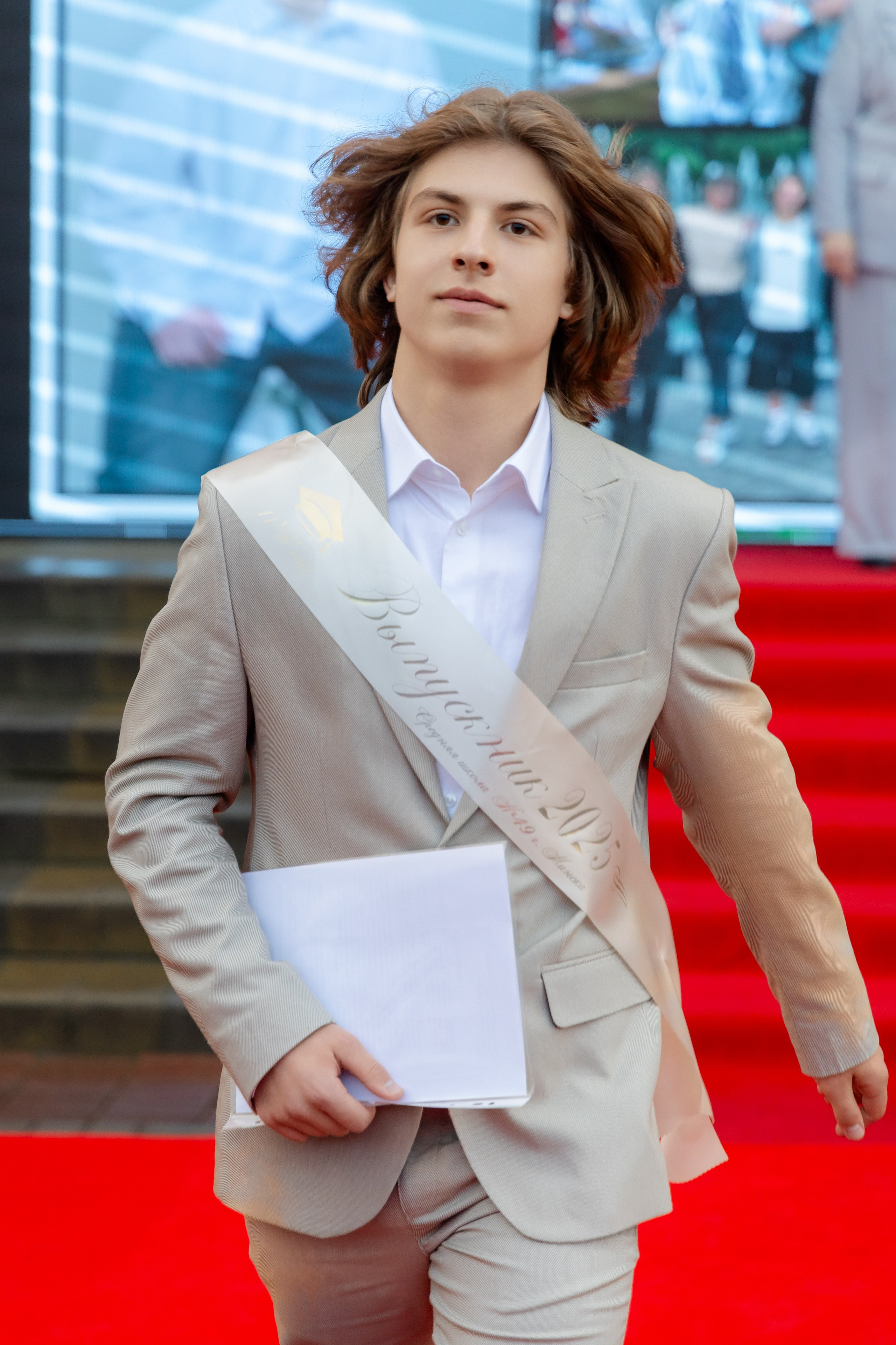 Школьный выпускной 2025 год в Минске, Беларуси. Свадебный фотограф в Минске/Беларуси Сергей Спиридонов