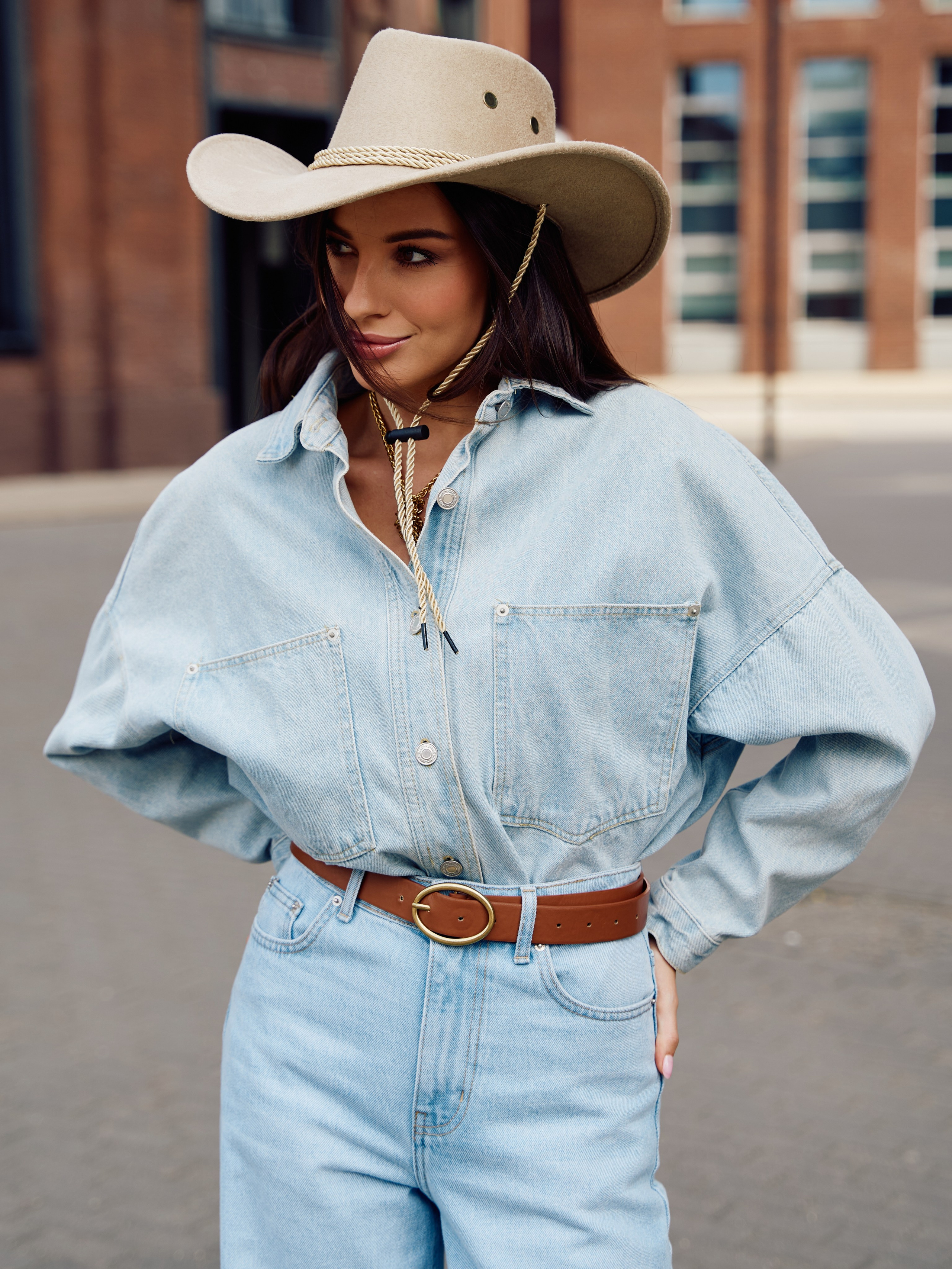 Шляпа. Фотограф для маркетплейсов в Москве