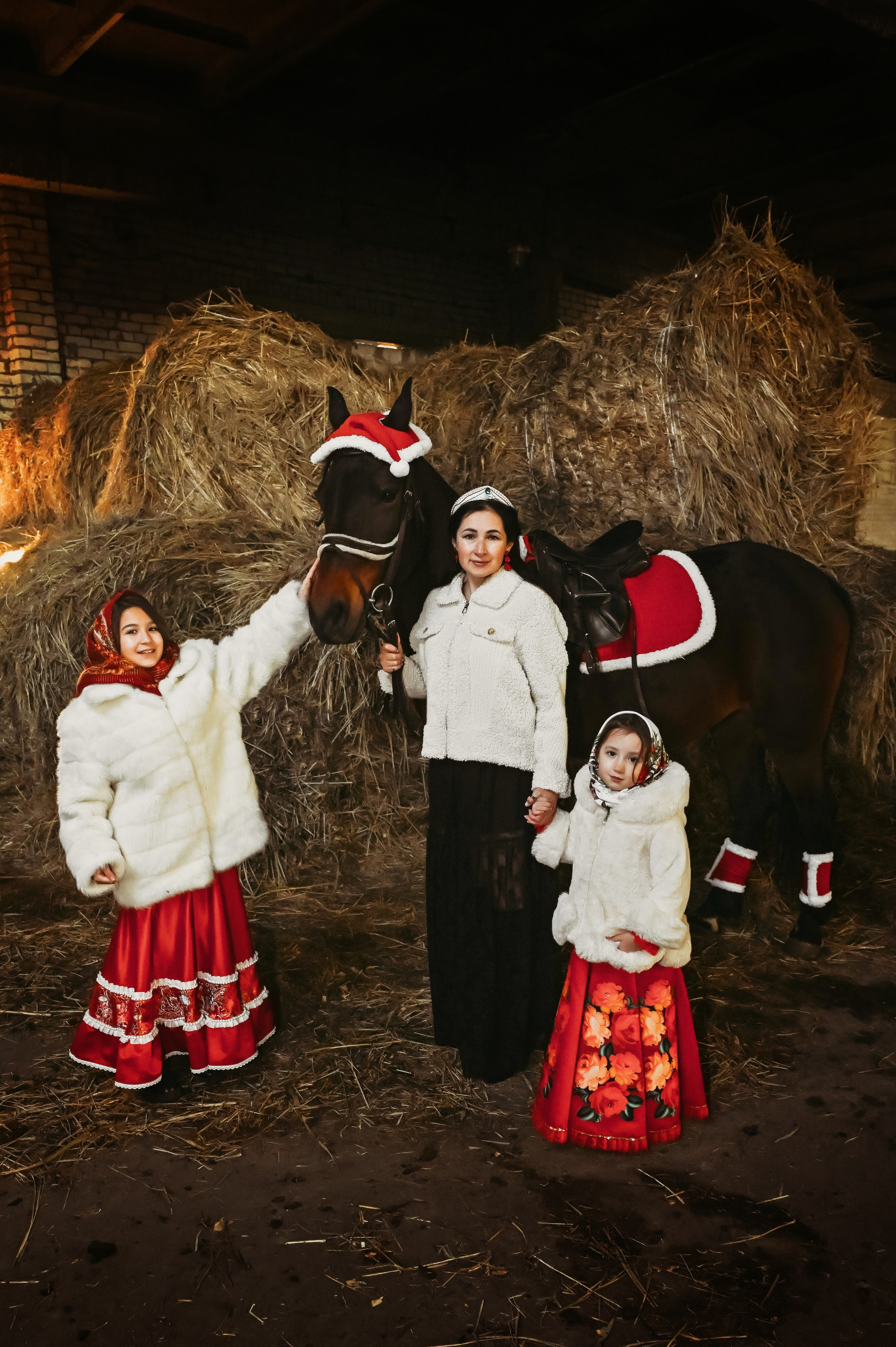 Новогодняя с лошадкой. Детский и семейный фотограф выпускной альбом Приморско-Ахтарск