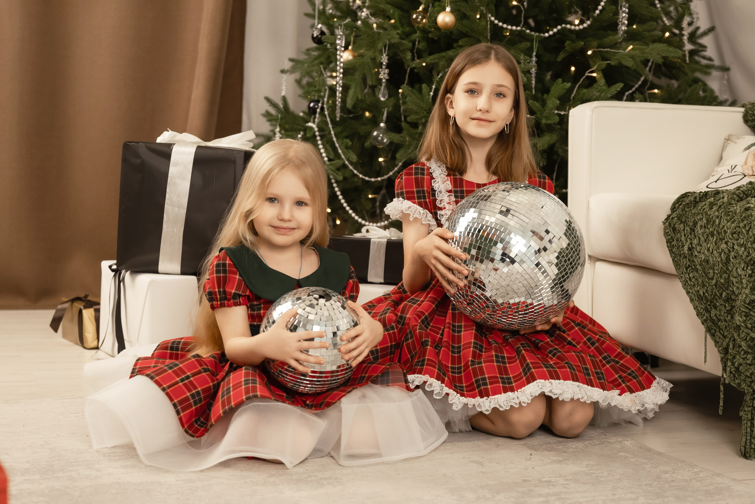 К нам стучится Новый год. Little_Princess.38