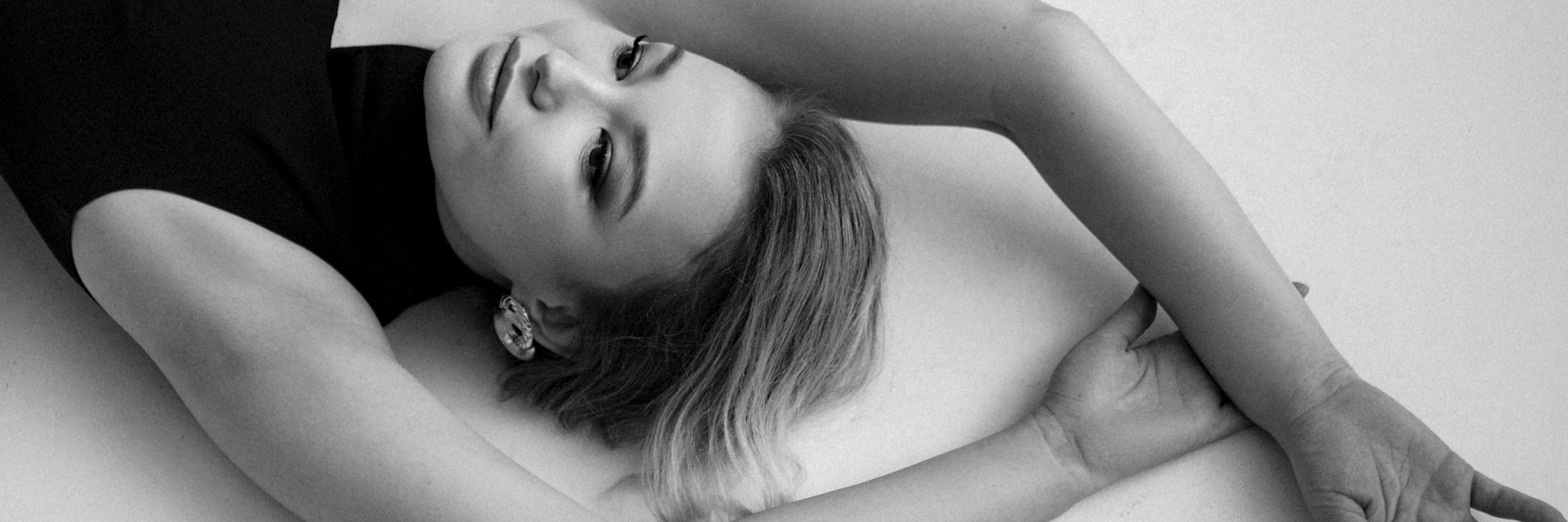 Алена. Съемка на циклораме. Фотограф в Москве Ольга Сатони