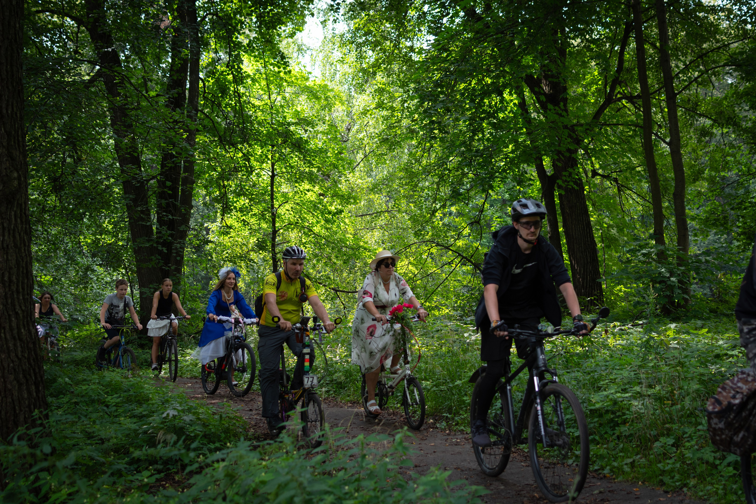 «Леди на велосипеде» — велопробег по г. Жуковскому 2025. Репортажный фотограф Сыбер Мартти