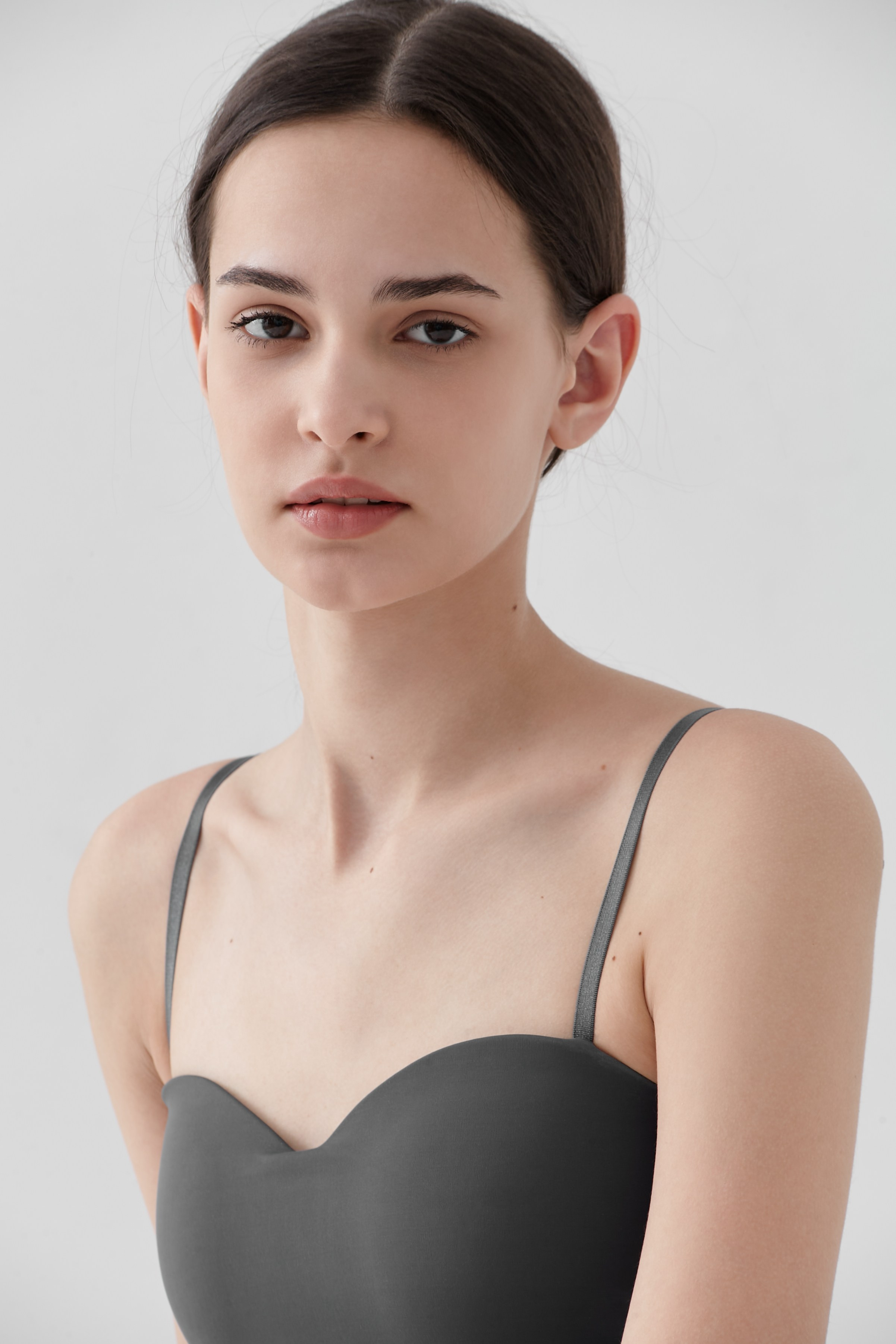 Модельные тесты для Алины. Модельные тесты в Москве. Фотограф Вика Паршина