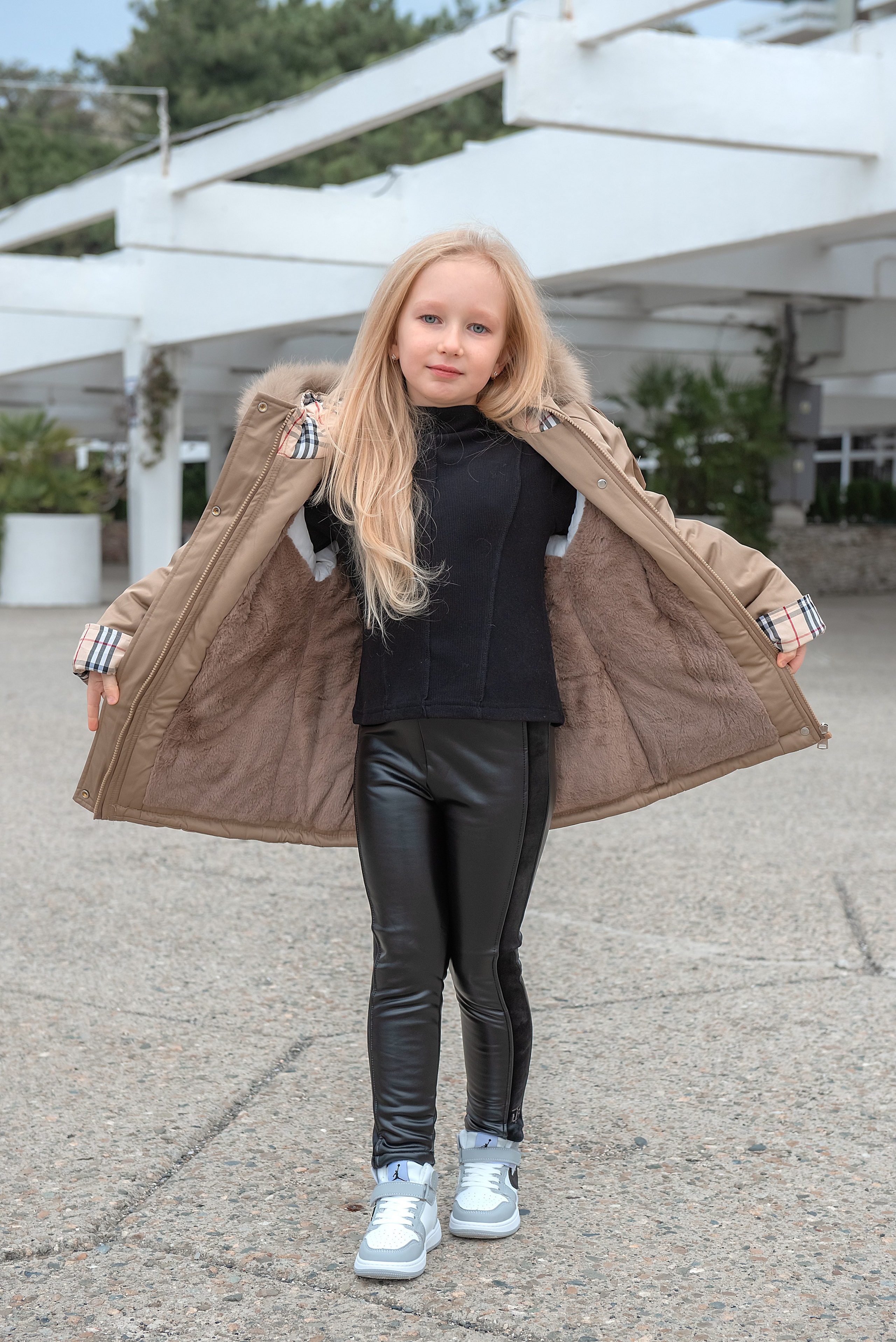 Детская одежда на набережной. Семейный и коммерческий фотограф в Сочи Александр Бодунов