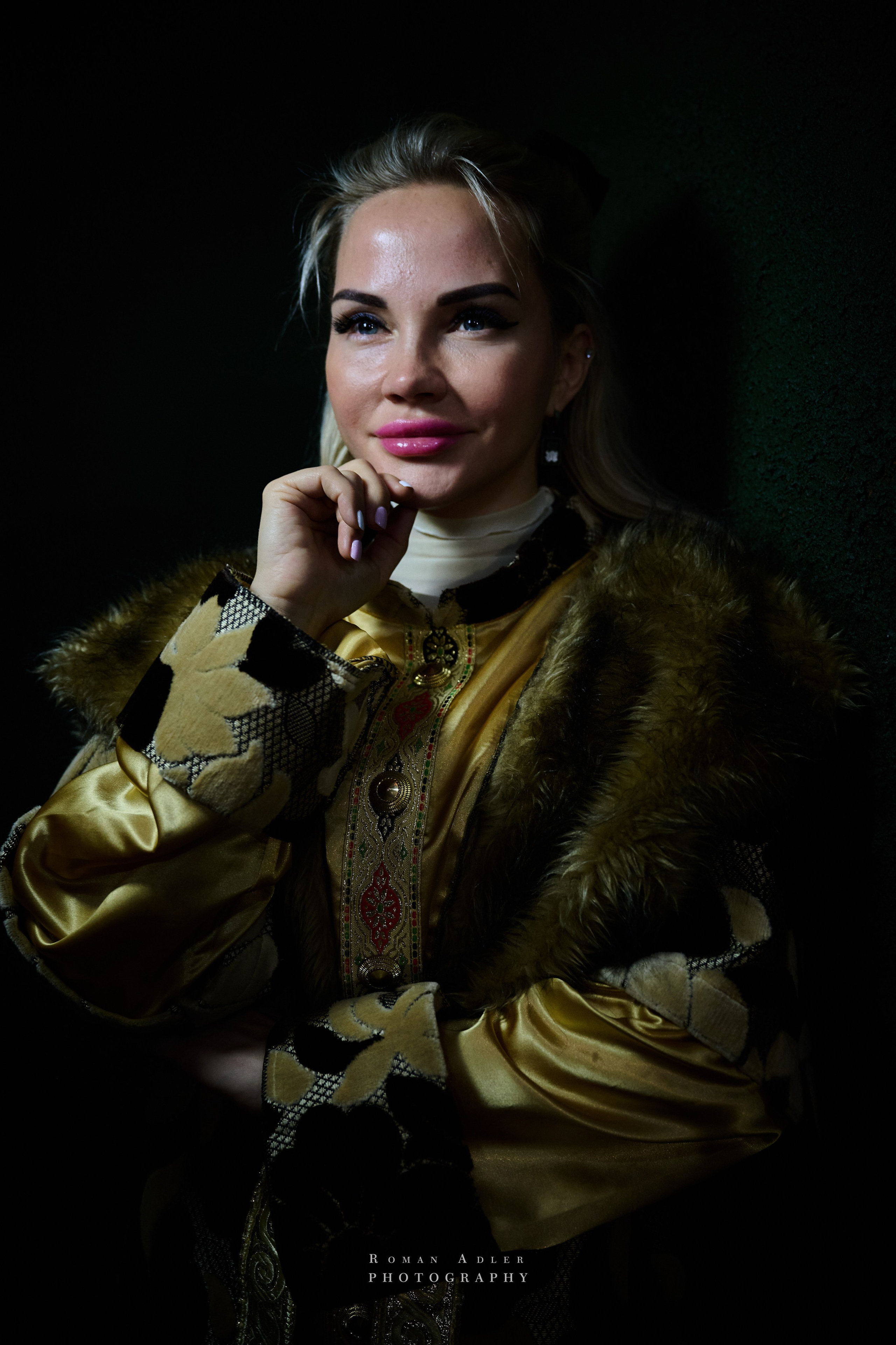 ТОП 50 успешных персон России. Фотограф Роман Адлер