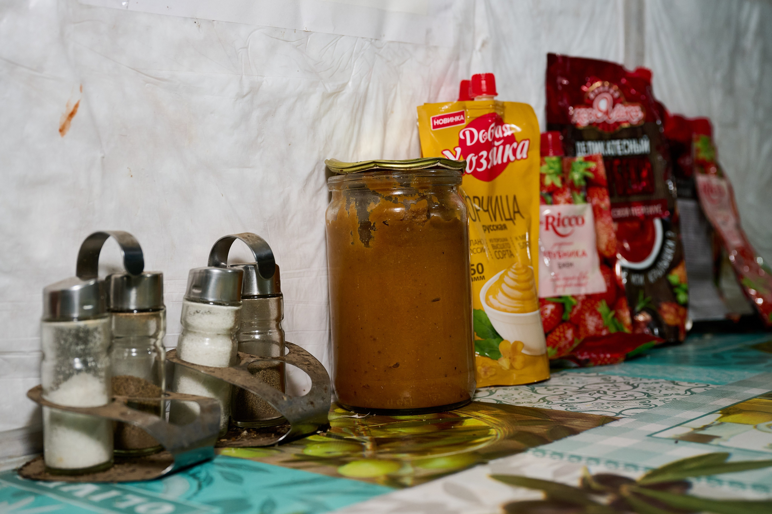 Будни съёмок фотопроекта Территории. Фотограф Роман Адлер