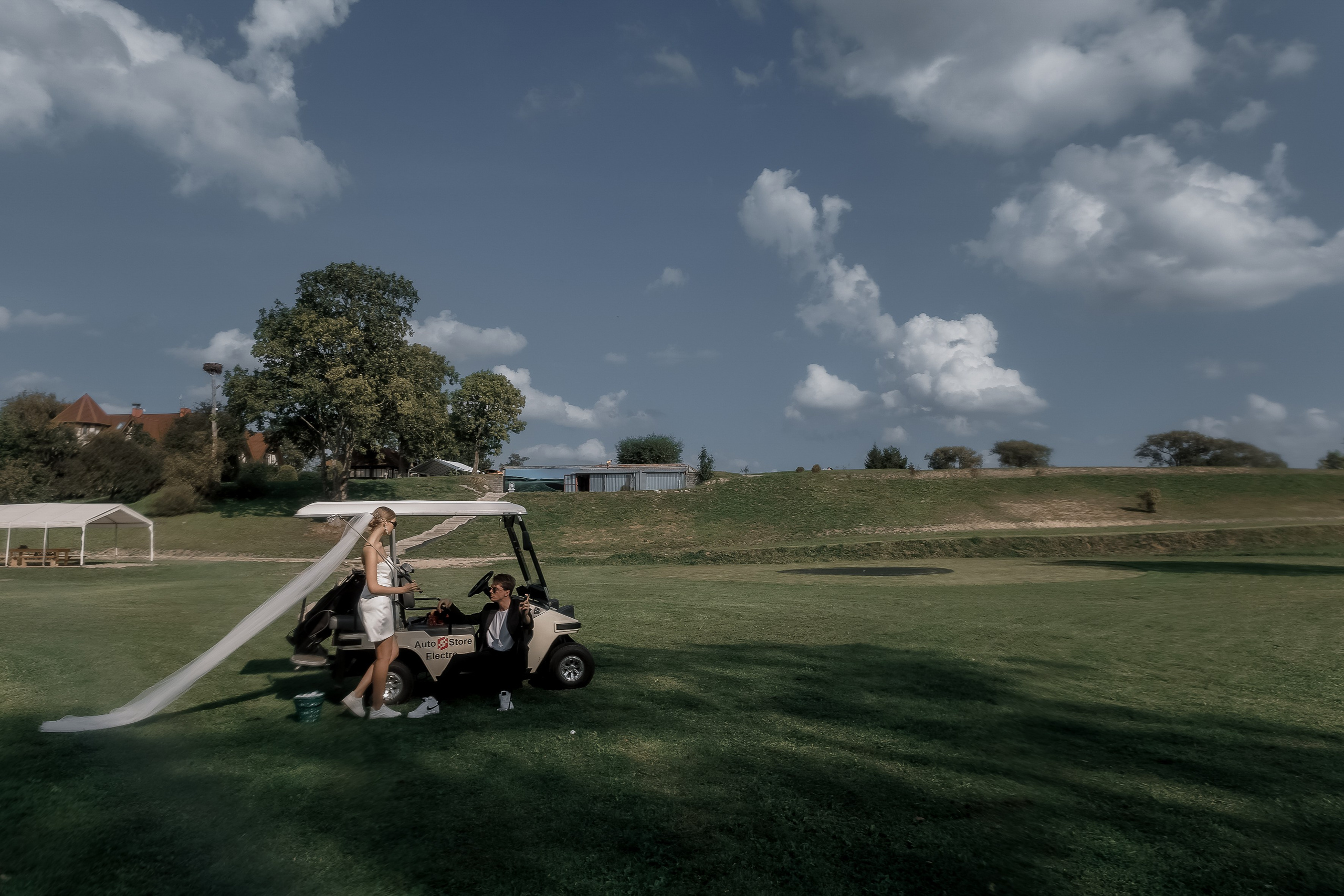 Свадьба на гольф-поле. Свадебный фотограф Татьяна Аберле свадебный видеограф Роман Аберле Калининград