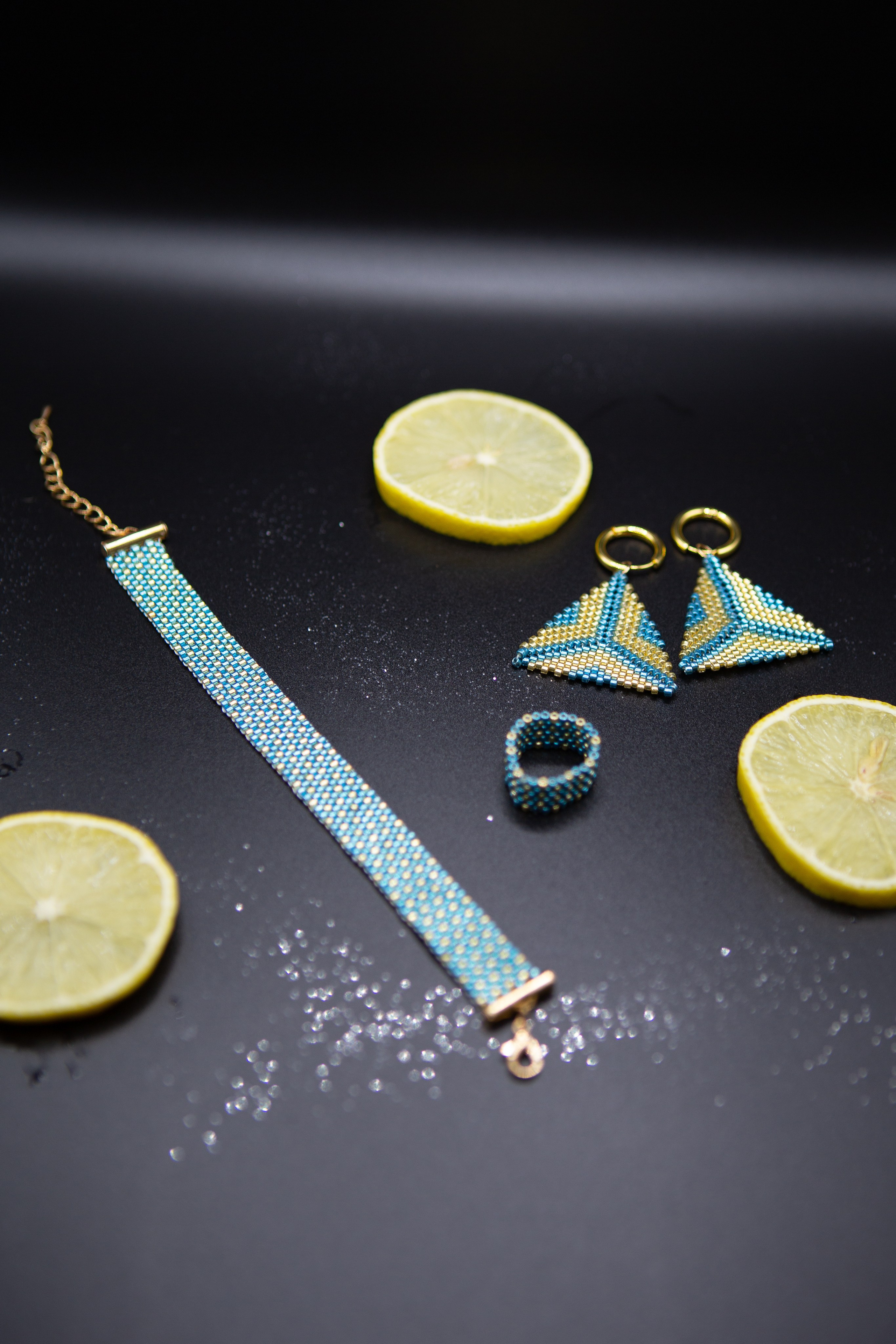 Бижутерия из бисера «MIX Biser». Фотограф Екатерина Голицына