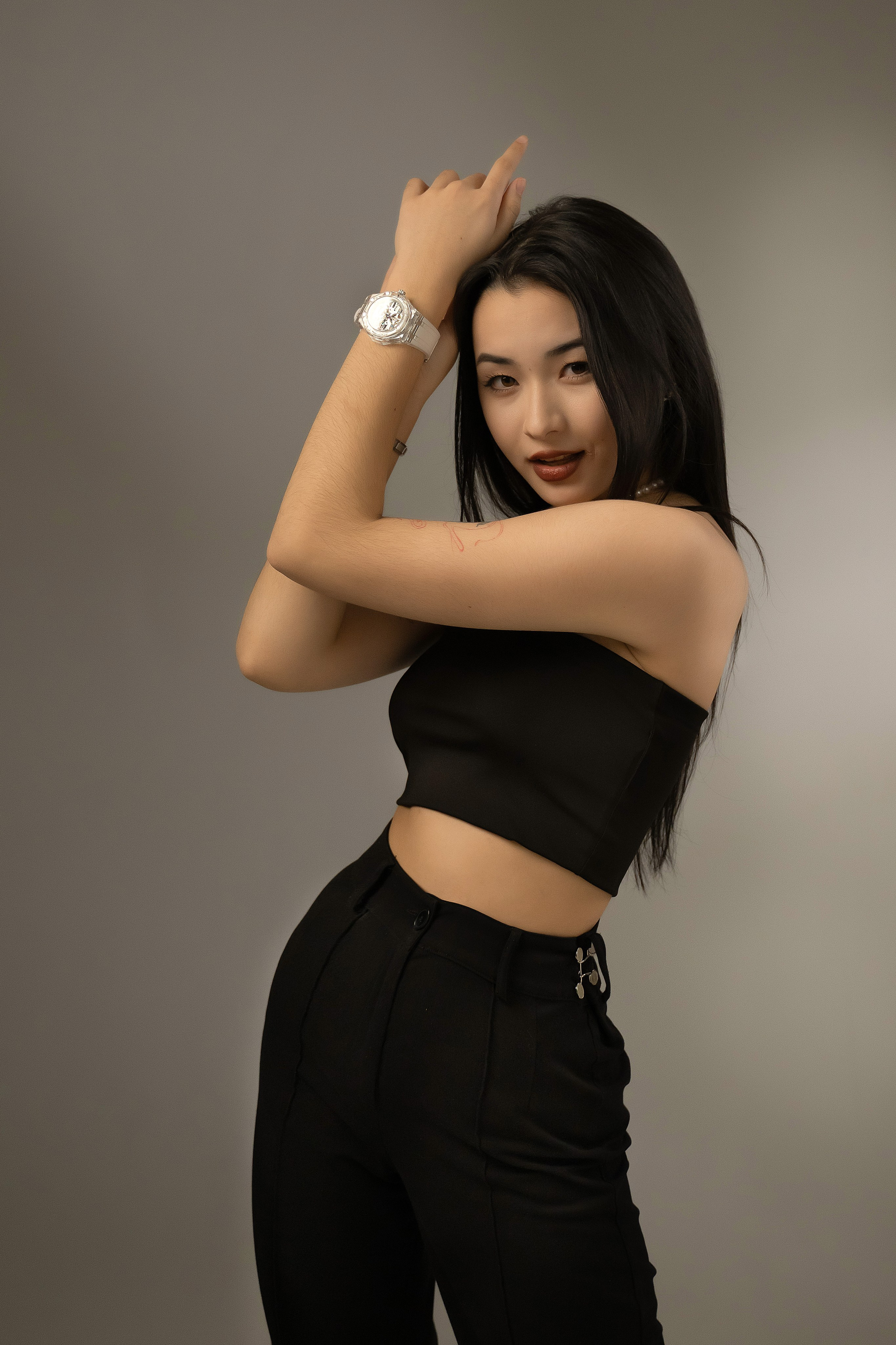 Студийные женские портреты. Главная