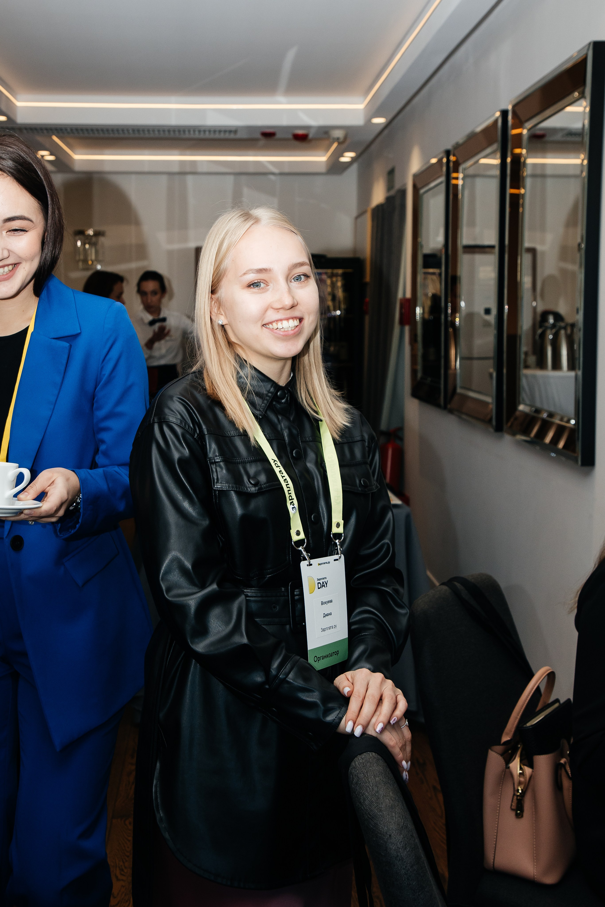 Зарплата.ру. Фотограф Денис Лесковский (Тюмень)