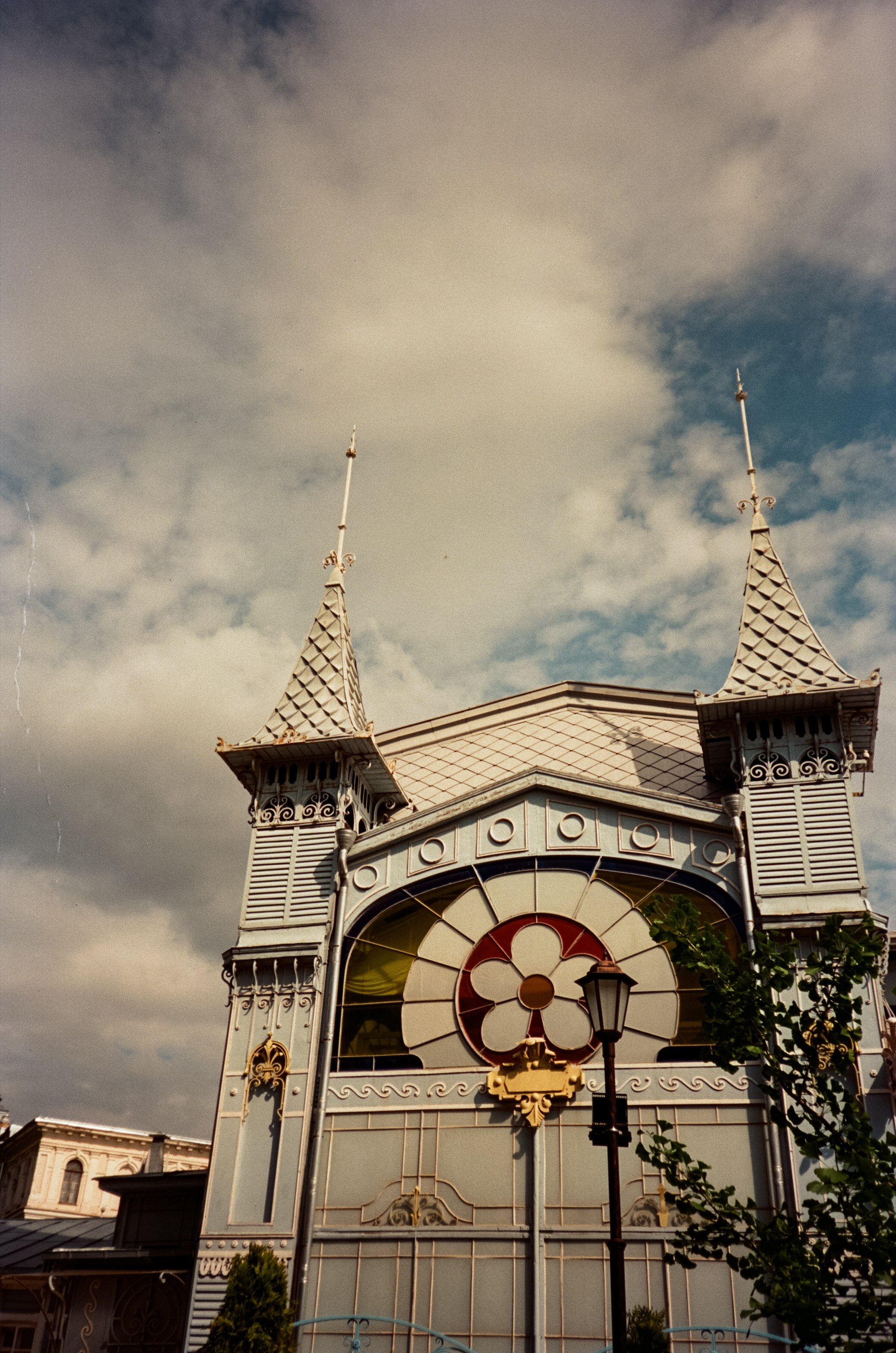 Стрит в солнечном Пятигорске. Парк Победы и Новопятигорское озеро. Фотограф-документалист Мария Осокина