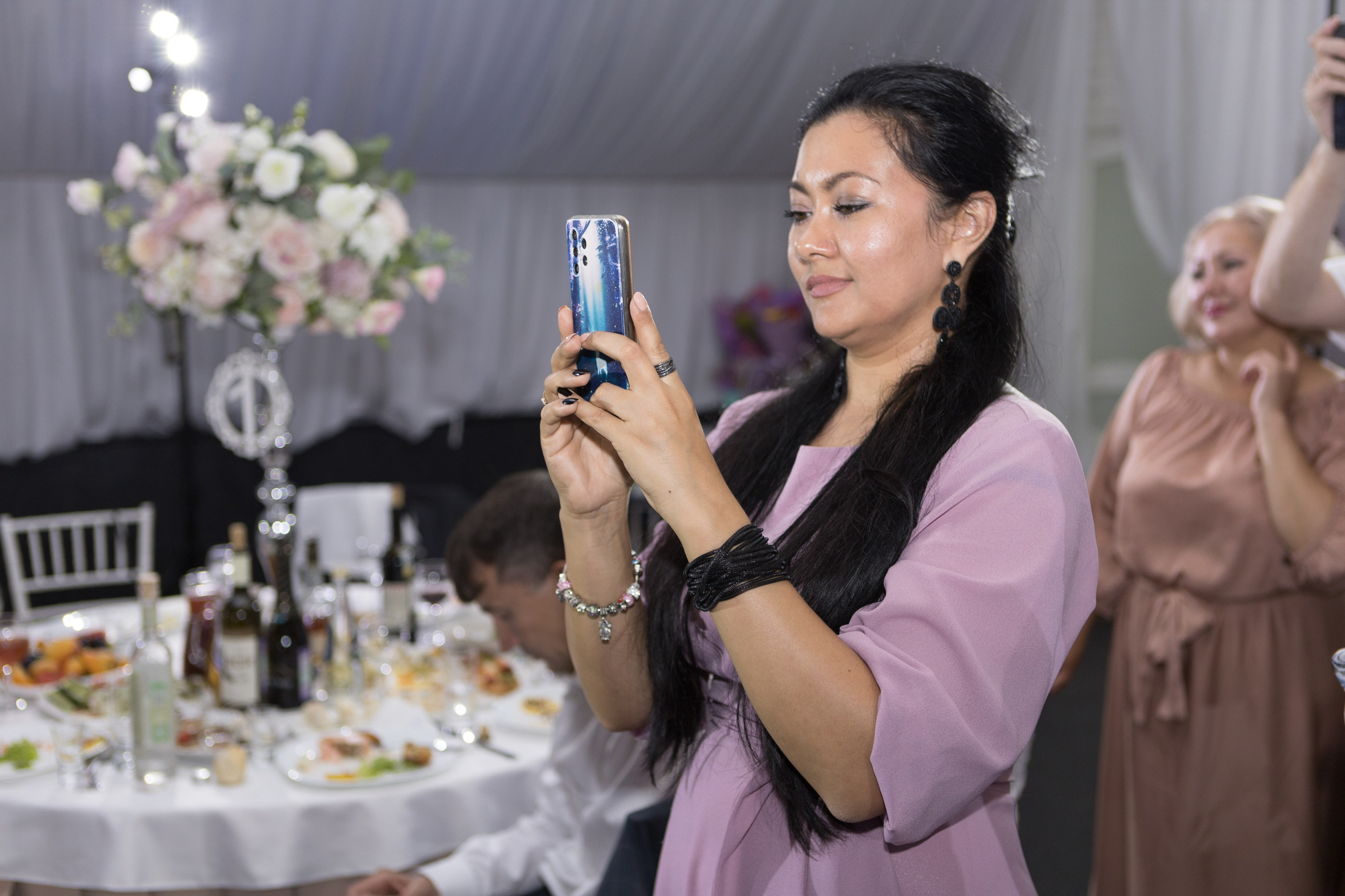 Свадебный фотограф Уфа — Руслан ГабдлисламовЖивые эмоции, красивые кадры, воспоминания на всю жизнь.Работаю по всей Республике Башкортоста. Свадебный фотограф Уфа Руслан Габдлисламов