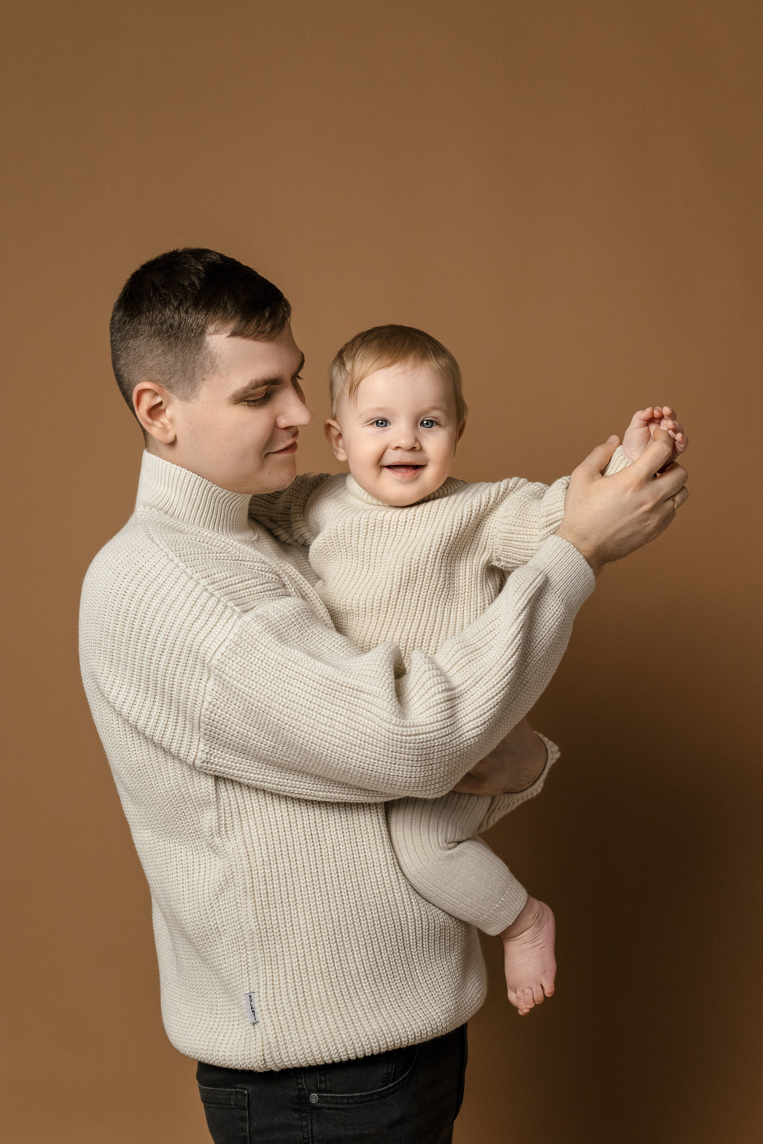 Семейный фотограф в Брянске фотостудии Брянск. Семейный и репортажный фотограф Брянск — Москва Олеся Юрьева. Съёмка крещения и венчания