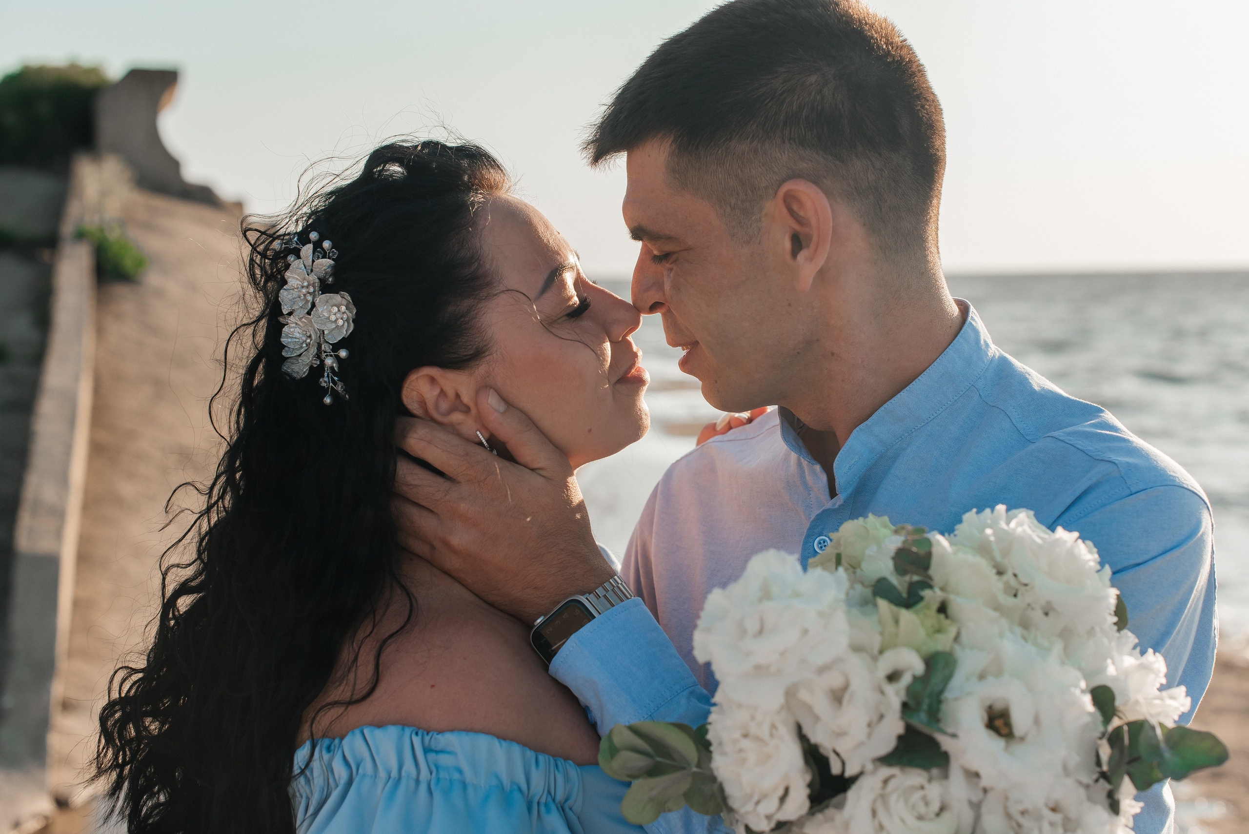 Андрей и Алена прогулка у моря. Детский и семейный фотограф выпускной альбом Приморско-Ахтарск