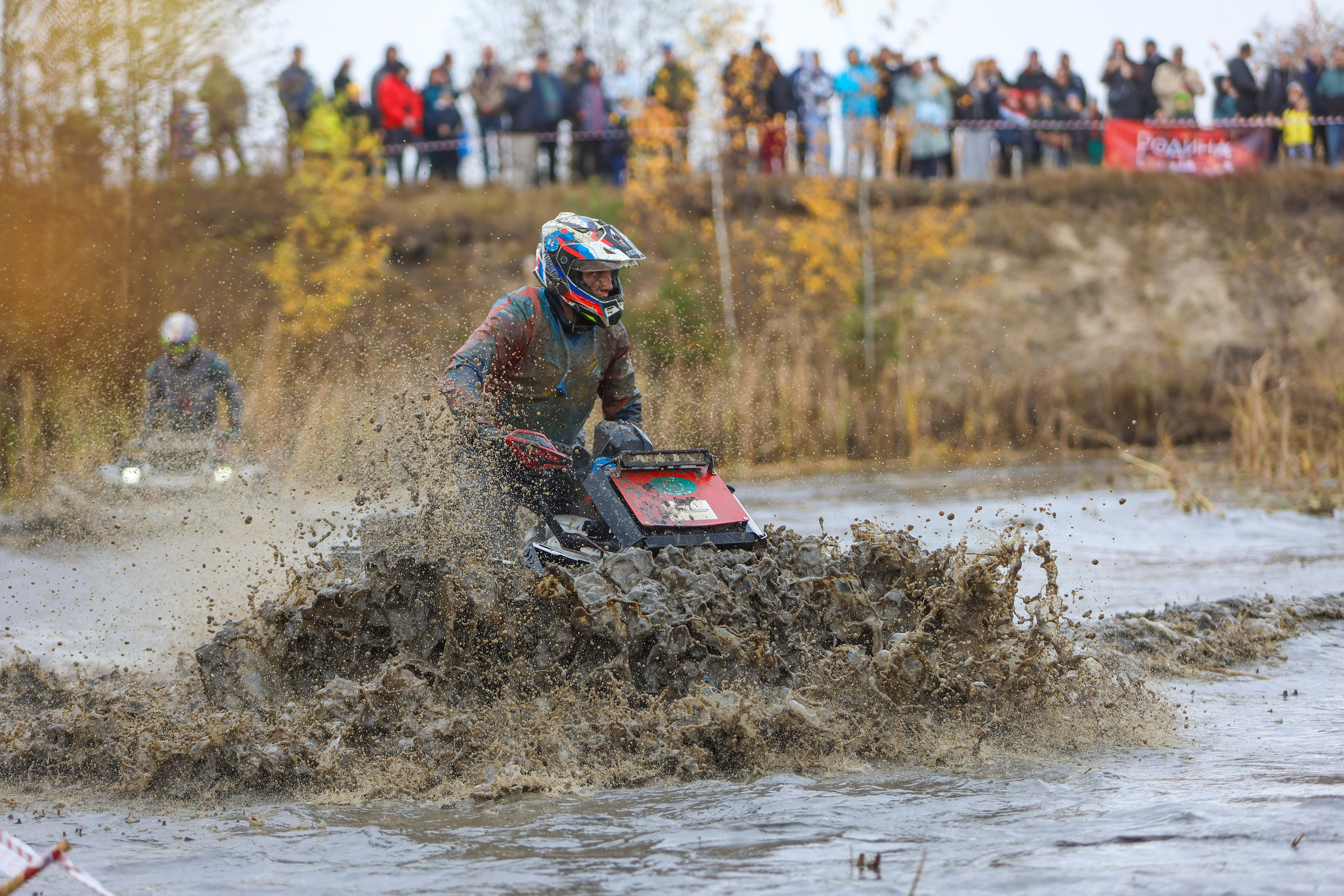 Гонки на квадроциклах Грязевое кольцо. Спортивный фотограф в Самаре