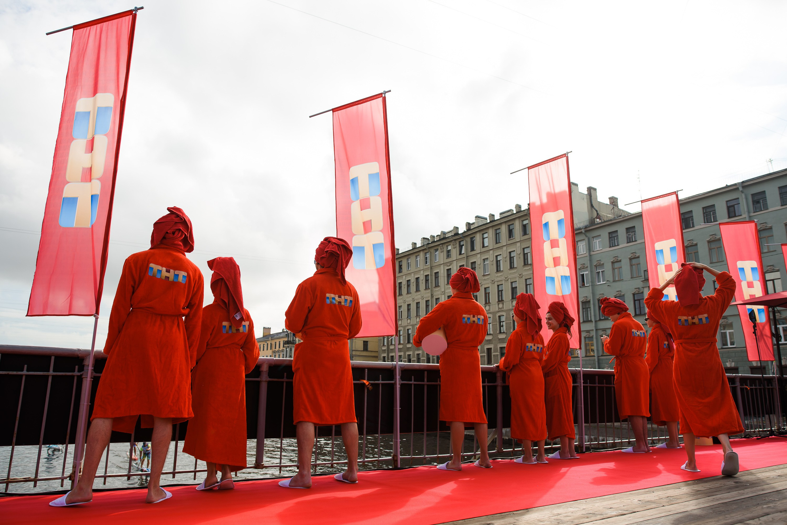 ТНТ Фонтанка SUP. Фотограф в Санкт-Петербурге — Эдуард Фазлетдинов | Репортаж, свадьбы, студия