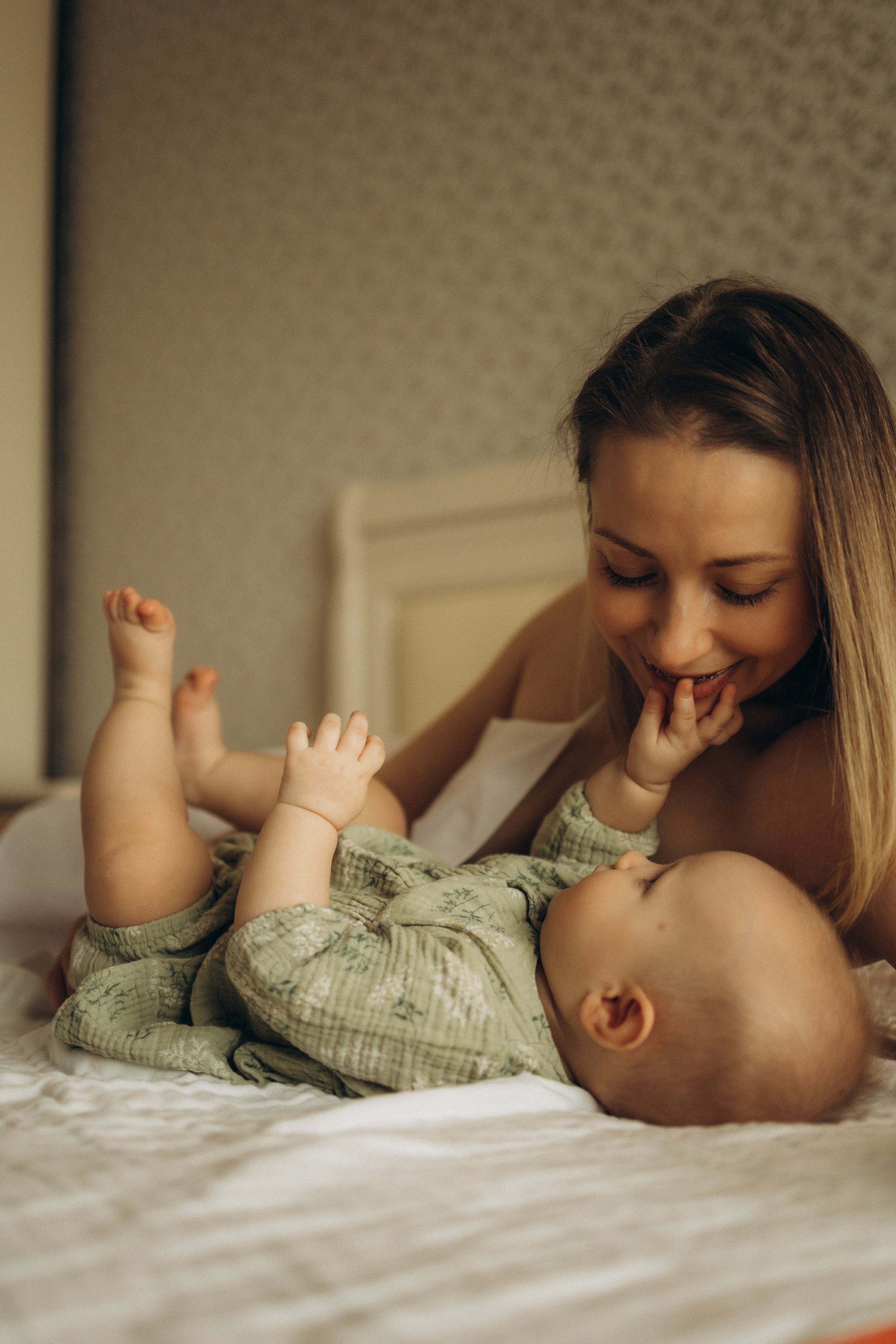 Полина, Максим и малышка Нина. Семейный, домашний, ньюборн фотограф Москва Цветкова Елизавета