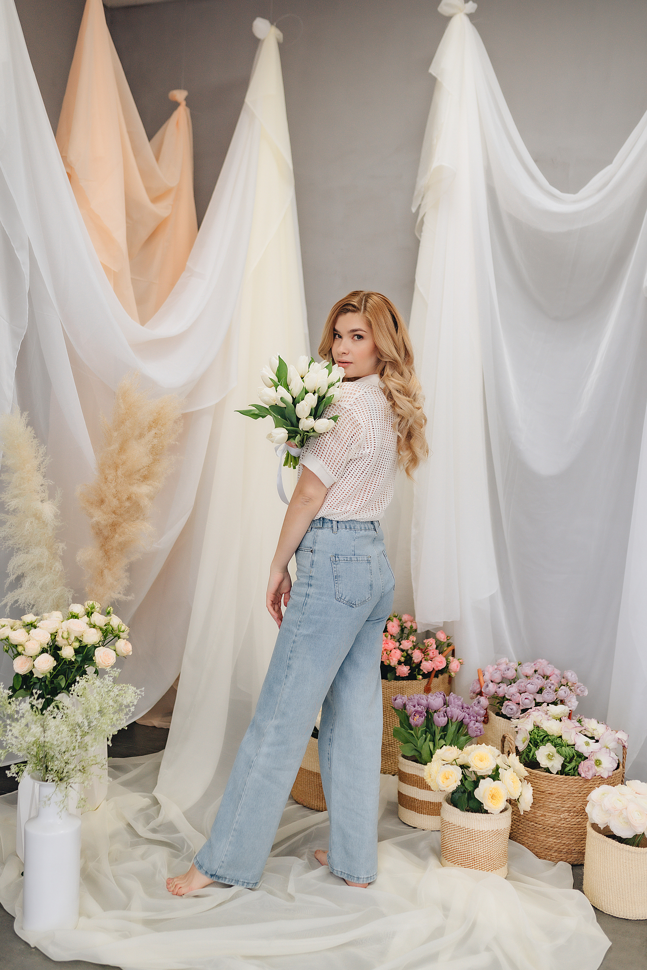 Алина | Фотодень с цветами. Фотограф Карина Шмулёва. Воронеж и область