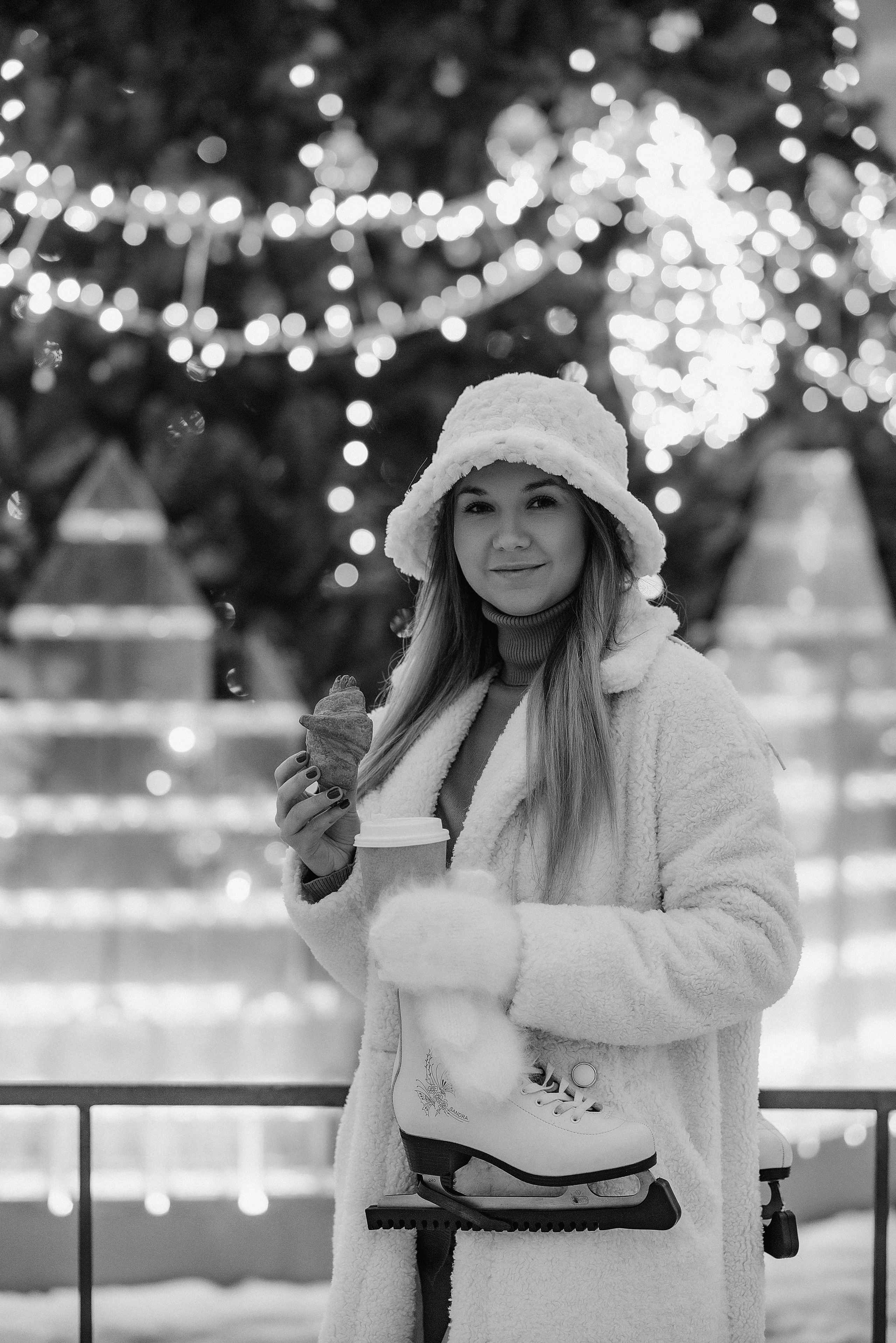 Елена | Вечерняя съёмка у ёлки. Фотограф Карина Шмулёва. Воронеж и область