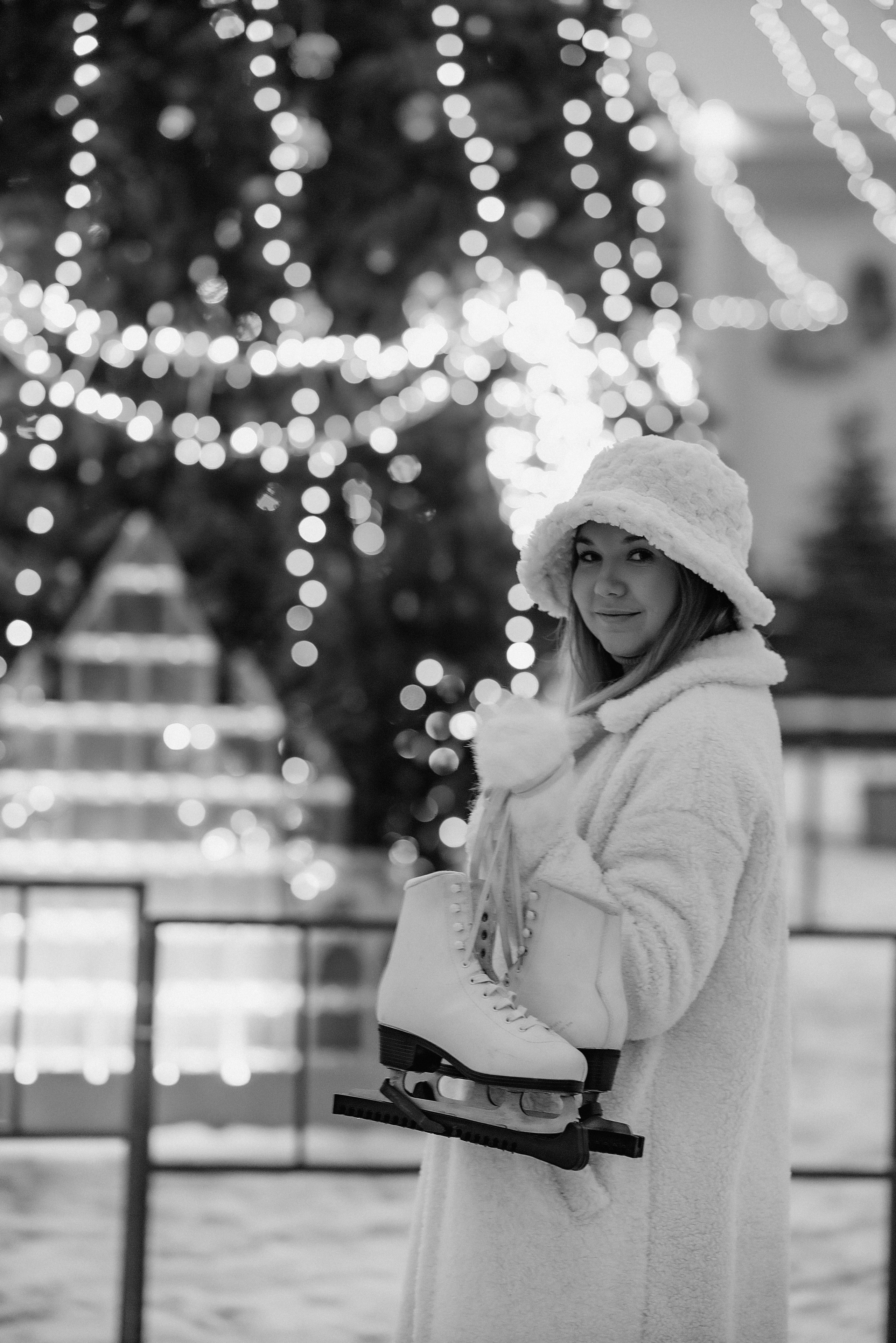 Елена | Вечерняя съёмка у ёлки. Фотограф Карина Шмулёва. Воронеж и область