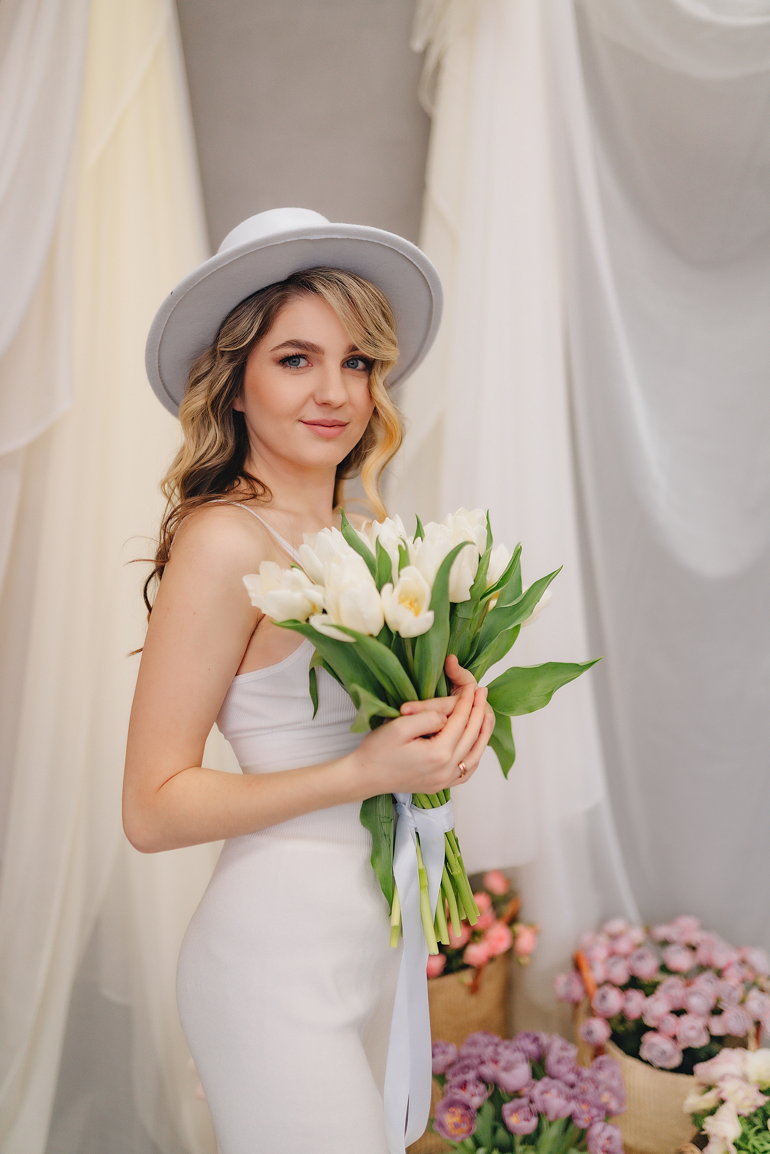 Кристина | Фотодень с цветами. Фотограф Карина Шмулёва. Воронеж и область