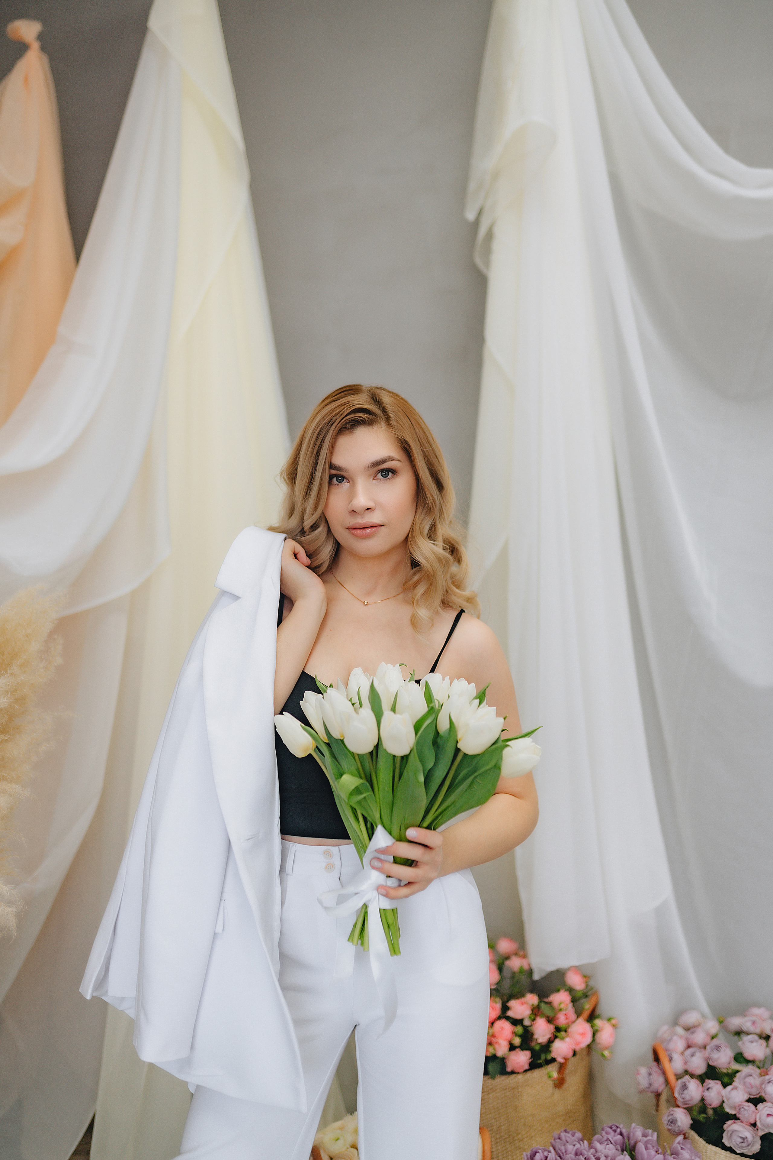 Алина | Фотодень с цветами. Фотограф Карина Шмулёва. Воронеж и область