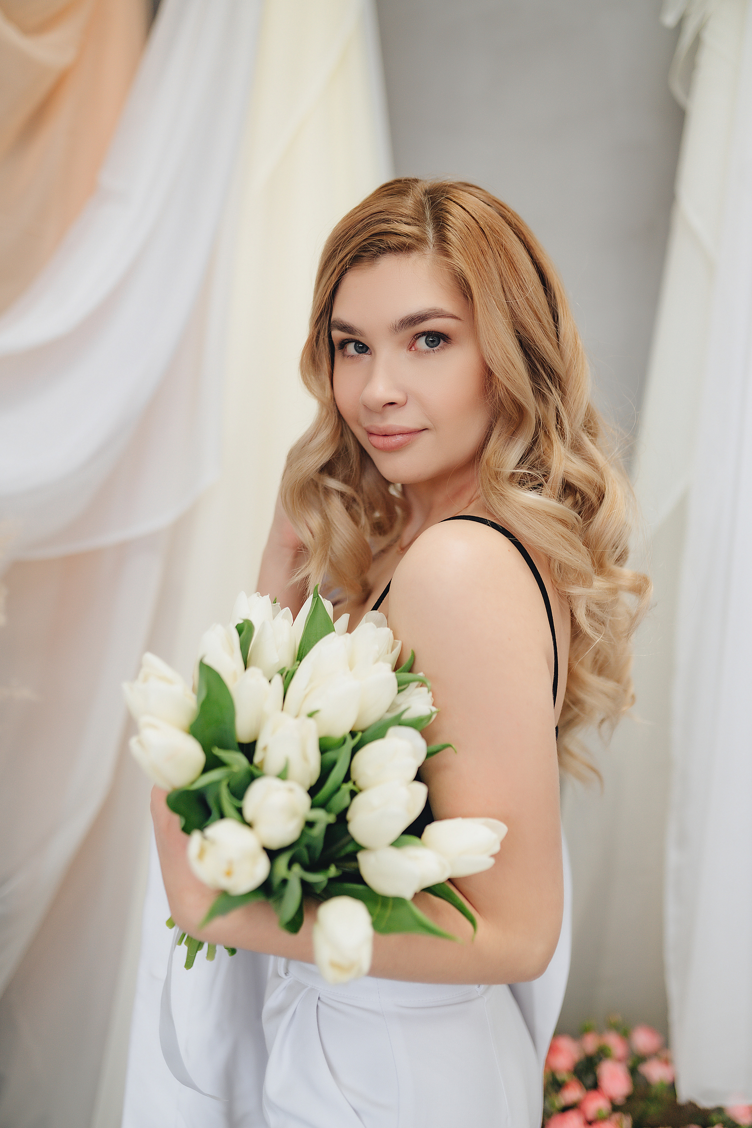 Алина | Фотодень с цветами. Фотограф Карина Шмулёва. Воронеж и область