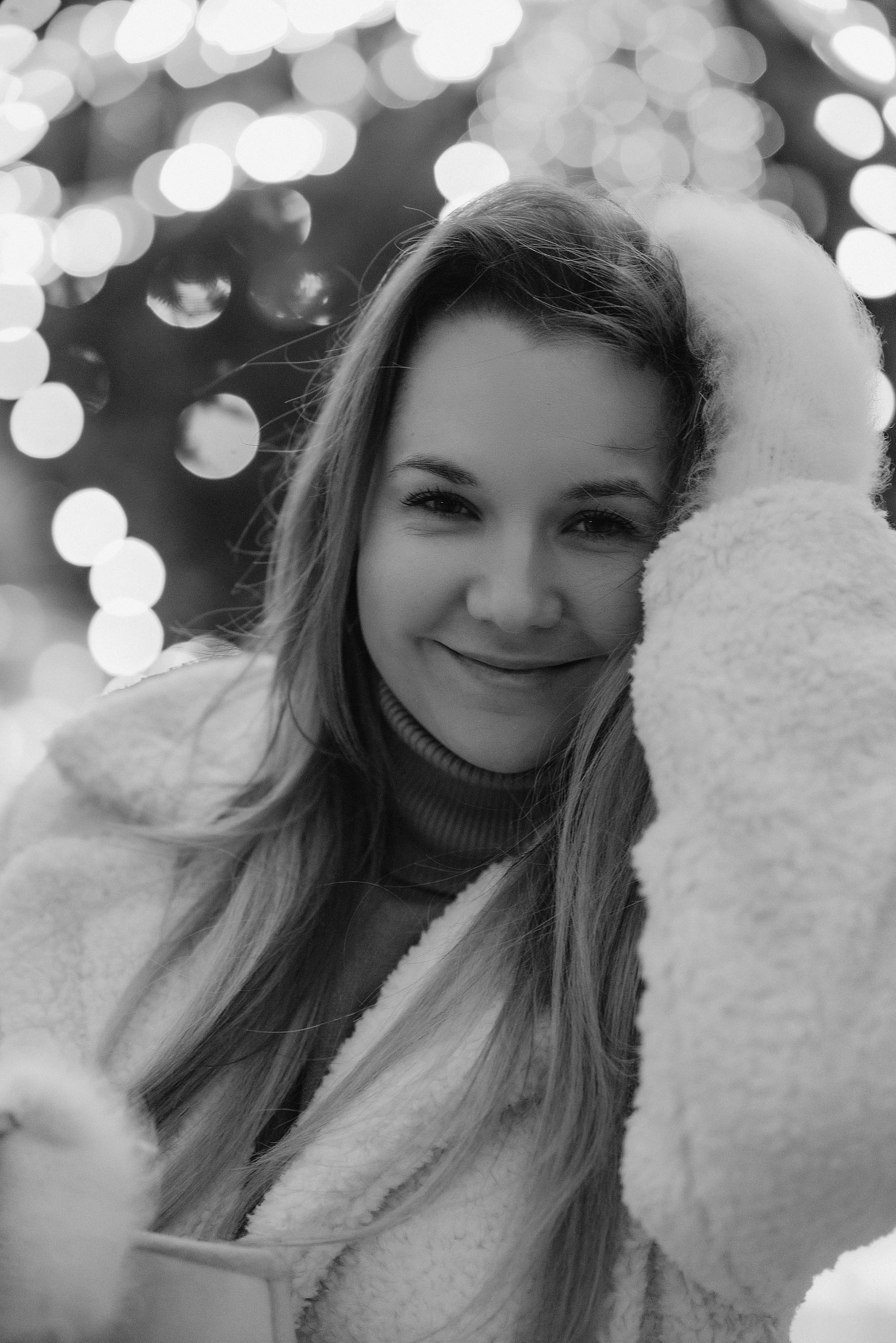 Елена | Вечерняя съёмка у ёлки. Фотограф Карина Шмулёва. Воронеж и область