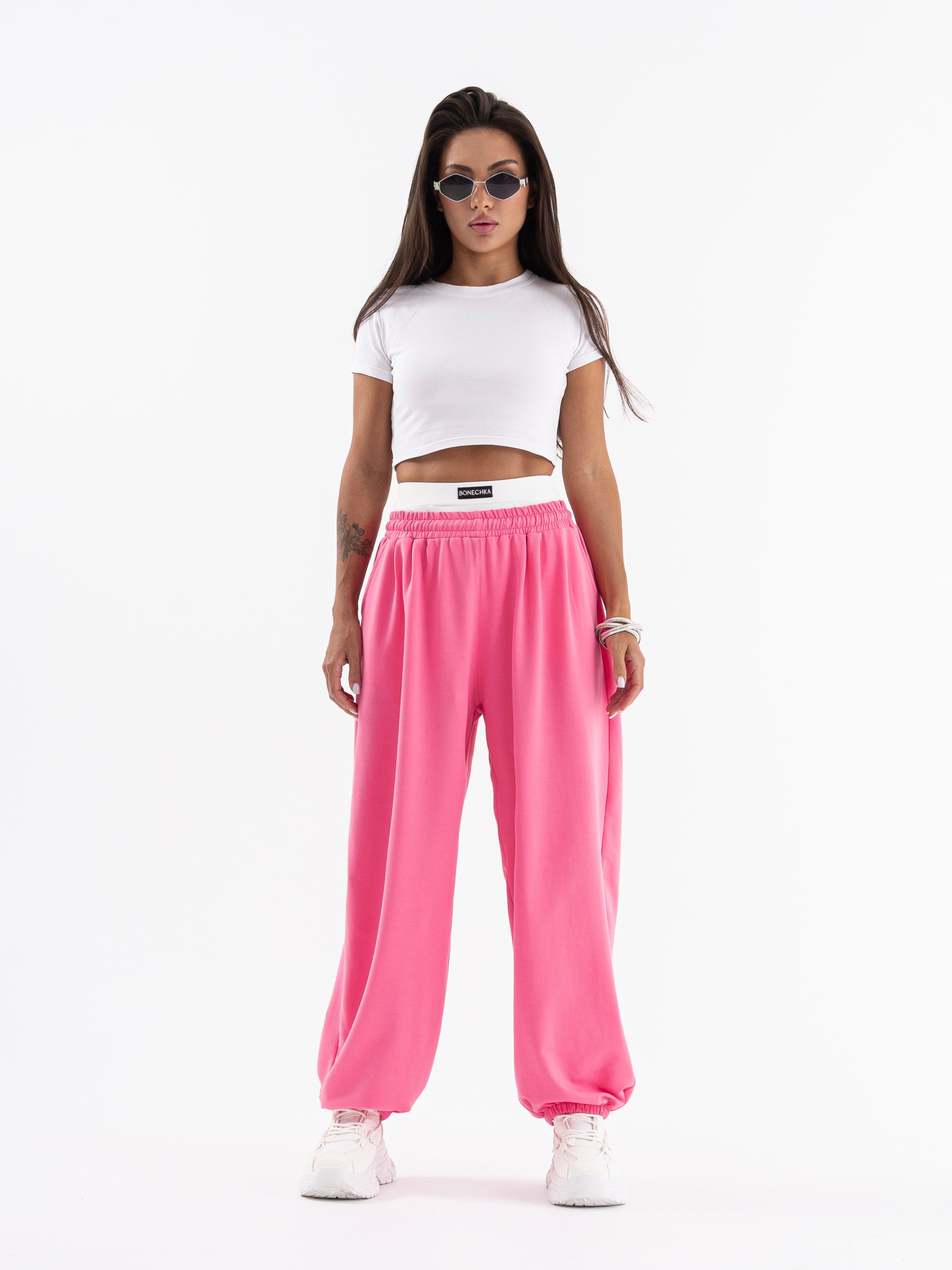 Настя. Фото для маркетплейсов в самых сочных локациях города Сочи