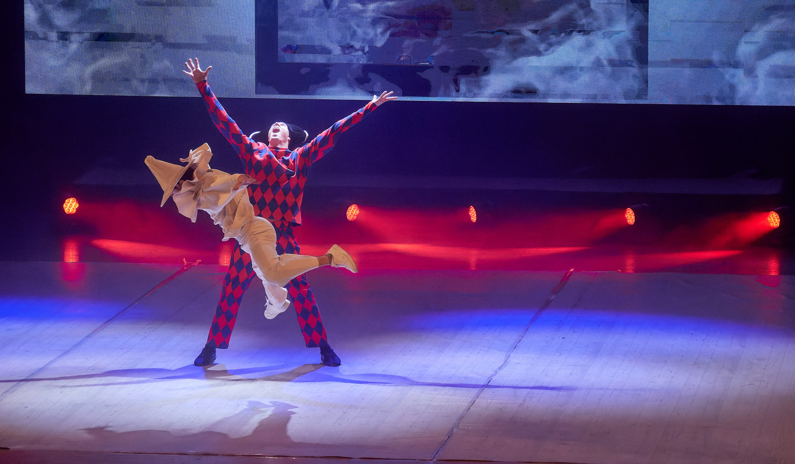 TODES-это уникальный танцевальный мир, вселенная Аллы Духовой!. Семейный и детский фотограф в Междуреченск Олег Бамбульский