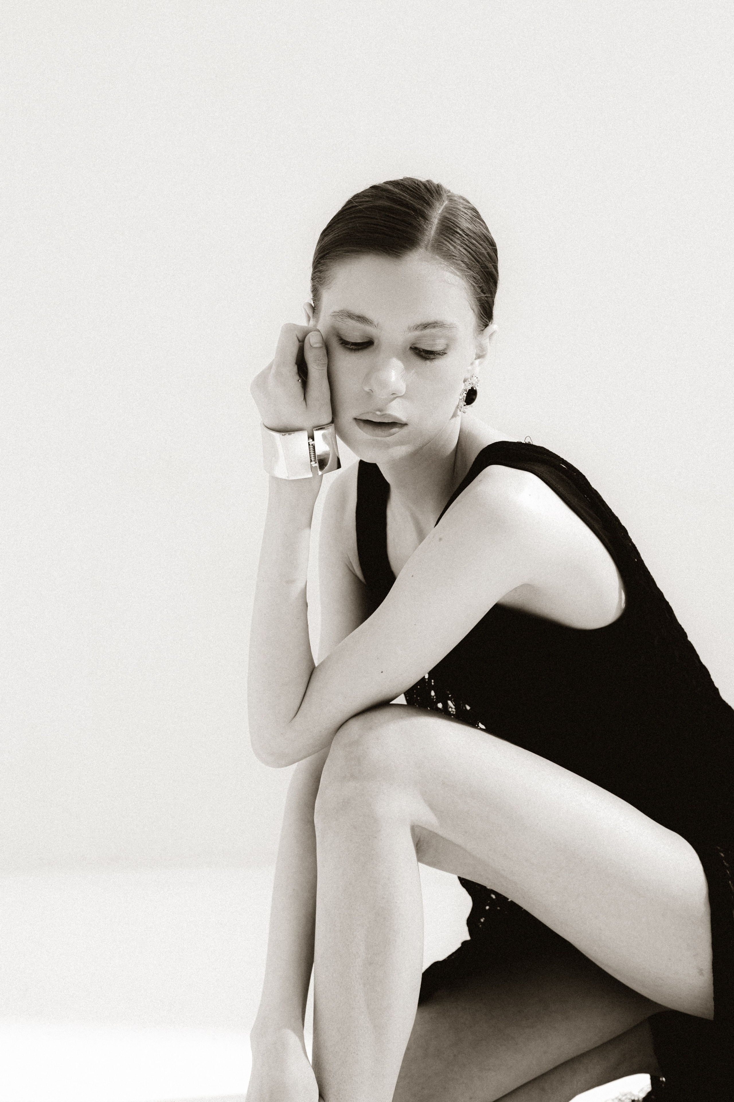 LILY. Cause I See So Photoghraphy